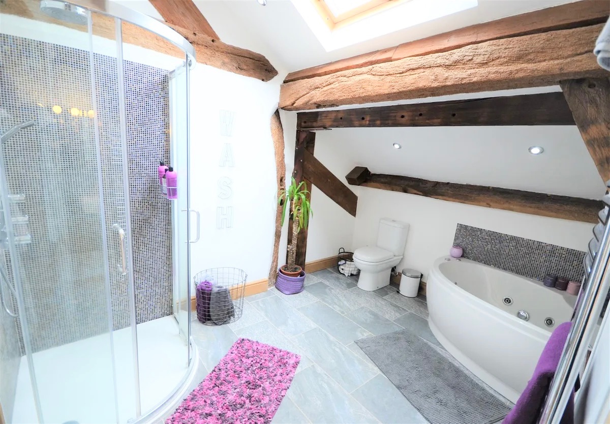 9 bedroom equestrian facility character property For Sale in Hebden Bridge - Photograph 35.