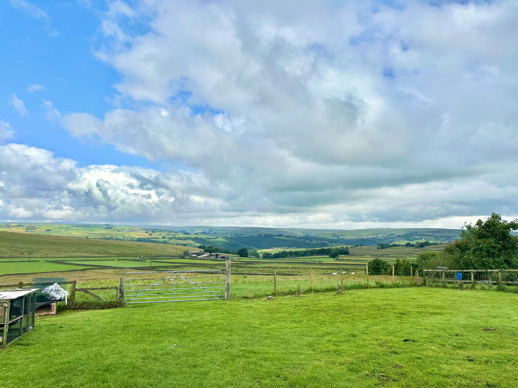 4 bedroom farm house For Sale in Hebden Bridge - Photograph 12.