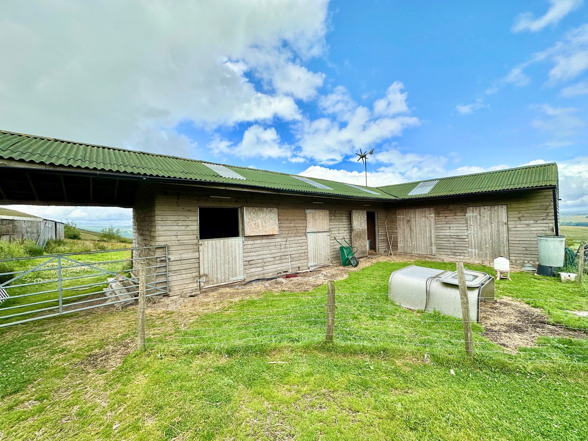 4 bedroom farm house For Sale in Hebden Bridge - Photograph 15.