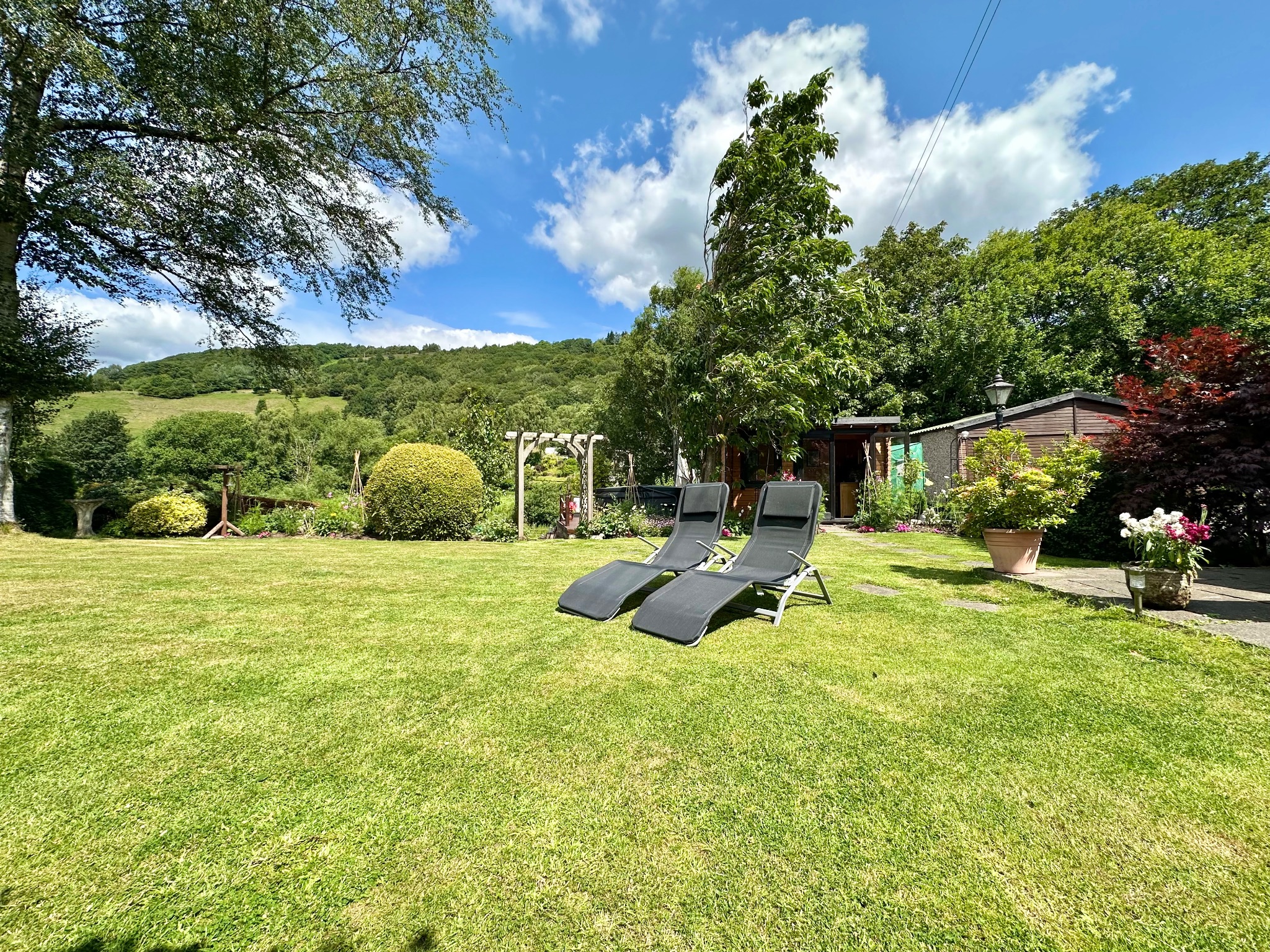 5 bedroom barn conversion house SSTC in Calderdale - Photograph 37.