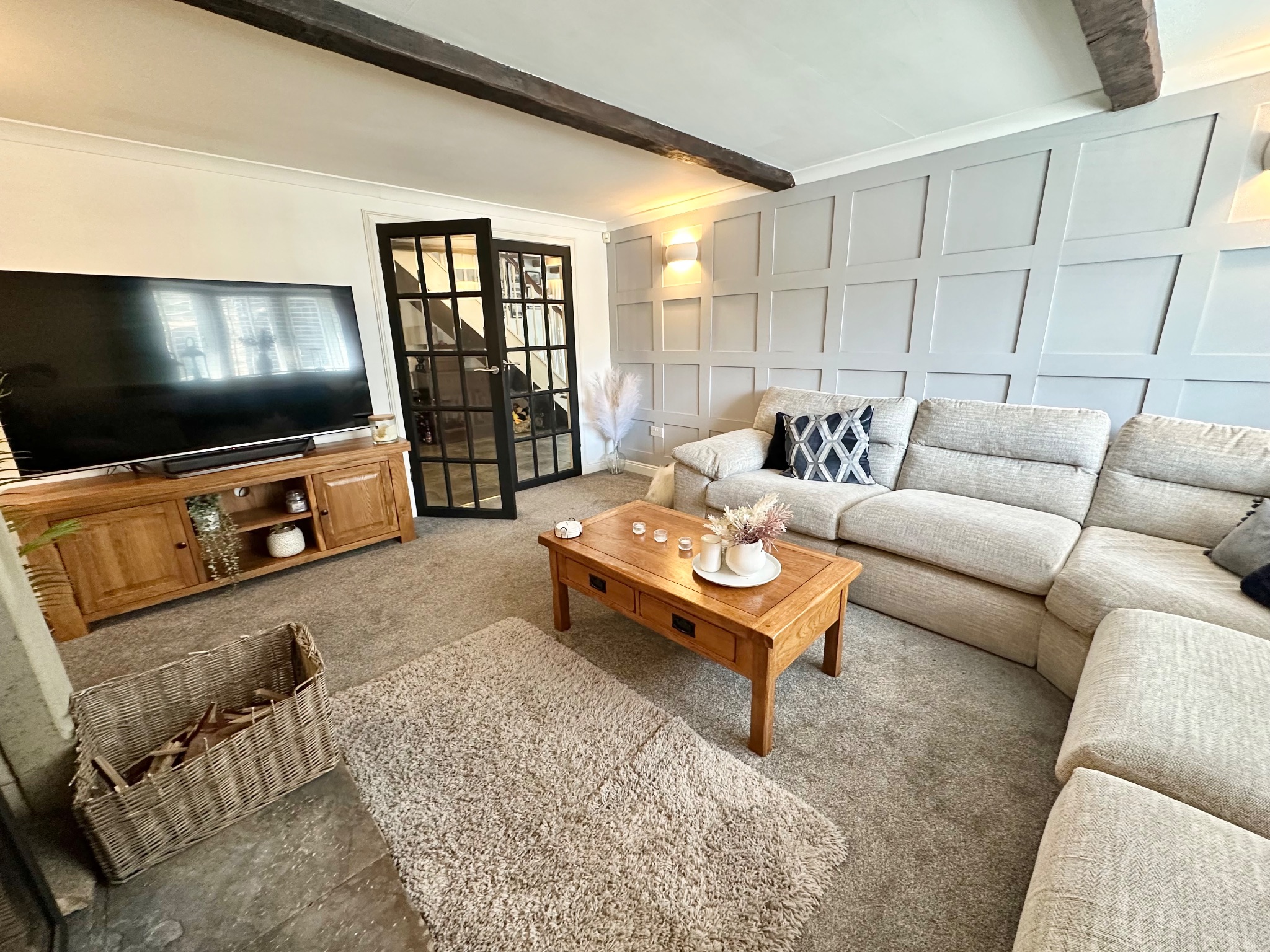 5 bedroom barn conversion house SSTC in Calderdale - Photograph 6.
