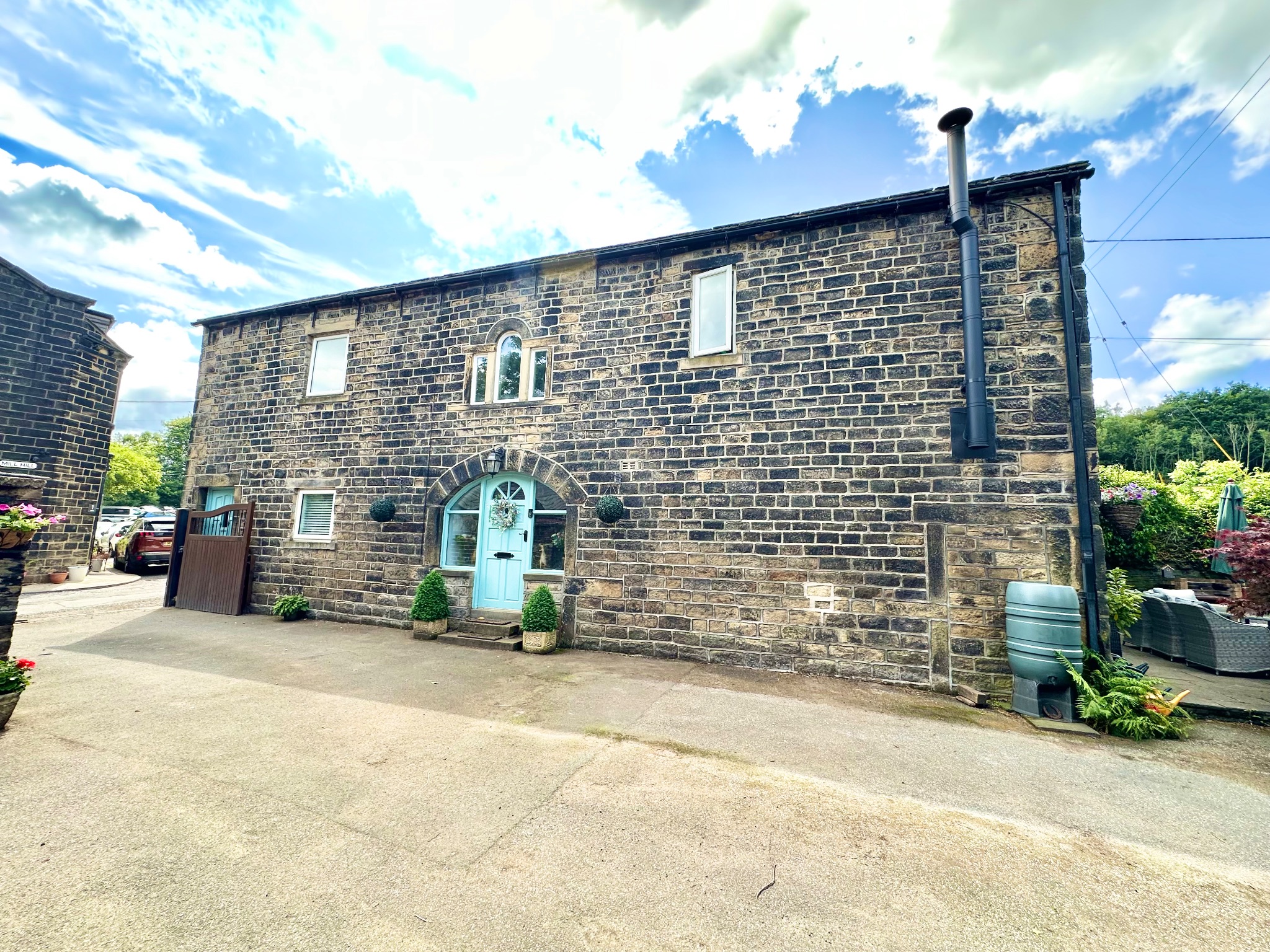5 bedroom barn conversion house SSTC in Calderdale - Photograph 1.