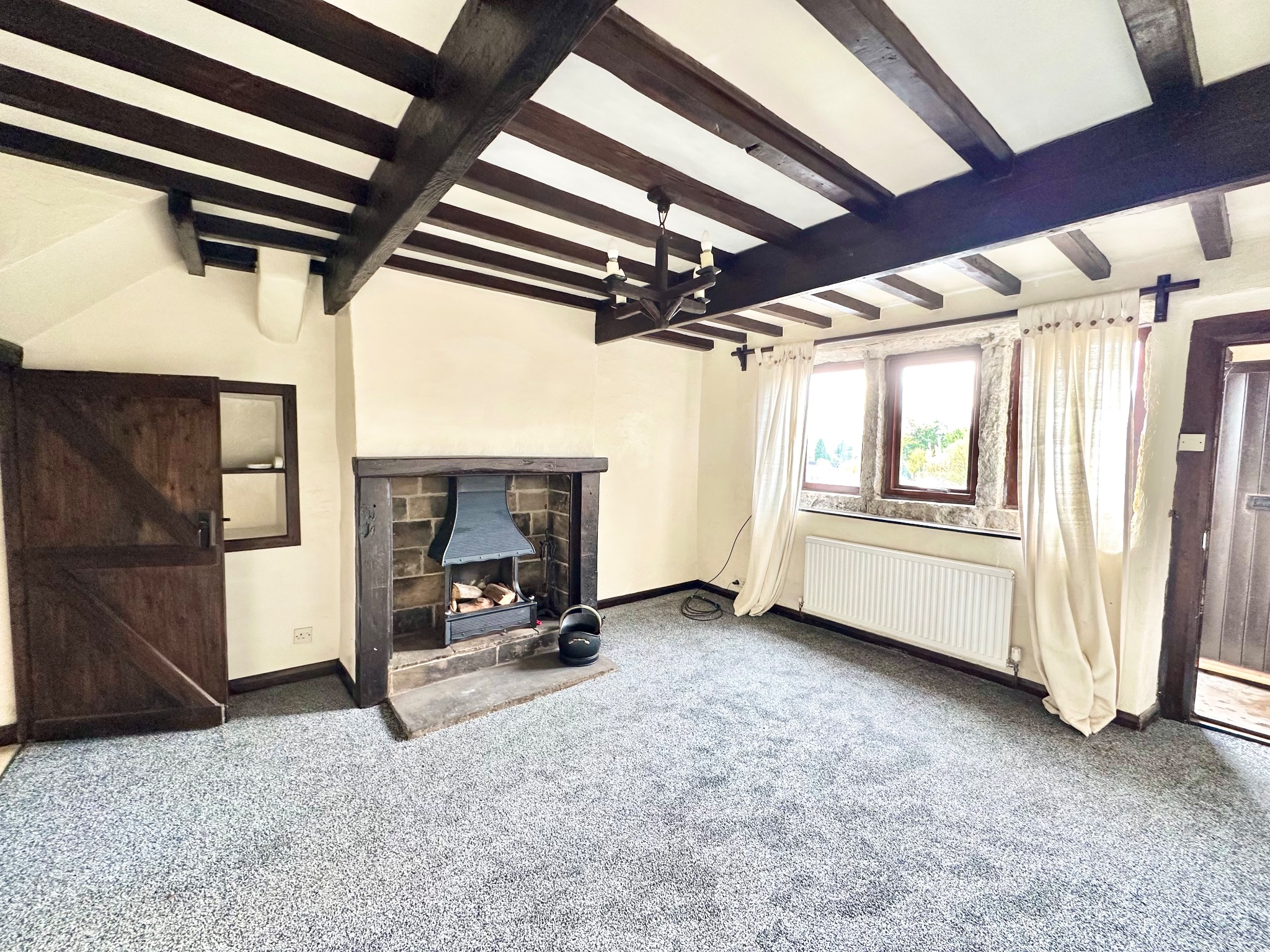 2 bedroom mid terraced house To Let in Hebden Bridge - Property photograph.