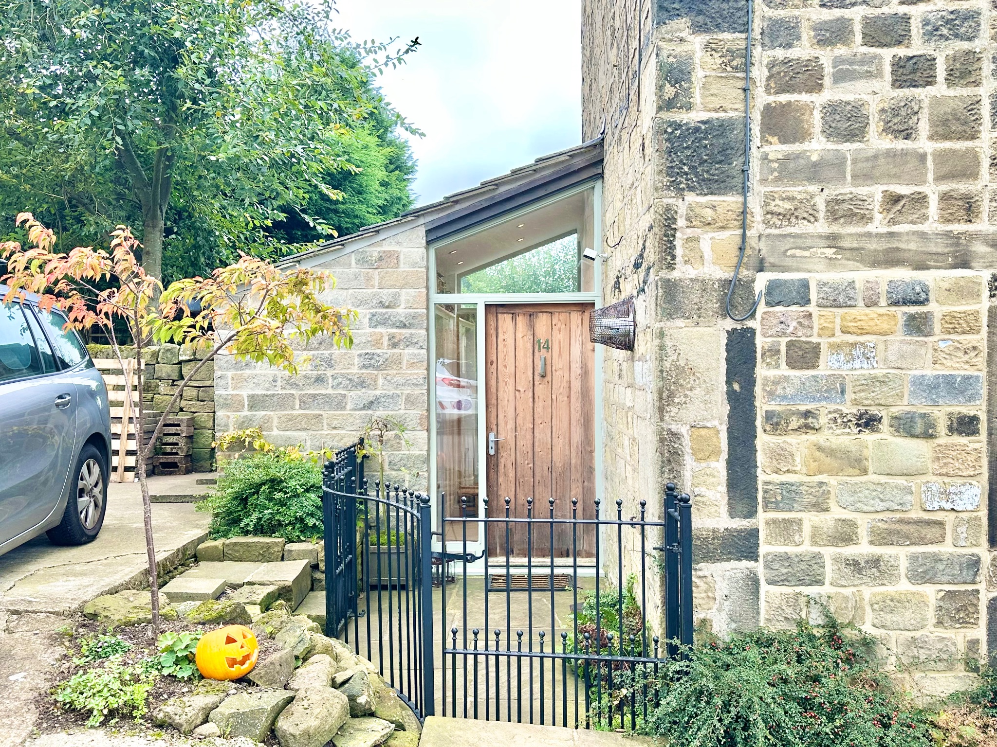 4 bedroom detached house SSTC in Hebden Bridge - Photograph 23.