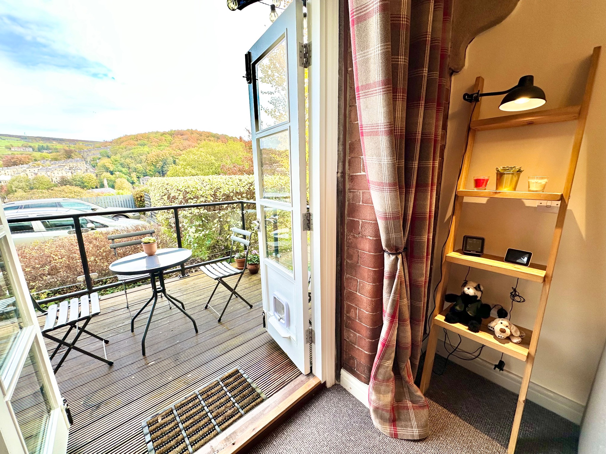 2 bedroom apartment flat/apartment SSTC in Hebden Bridge - Photograph 7.