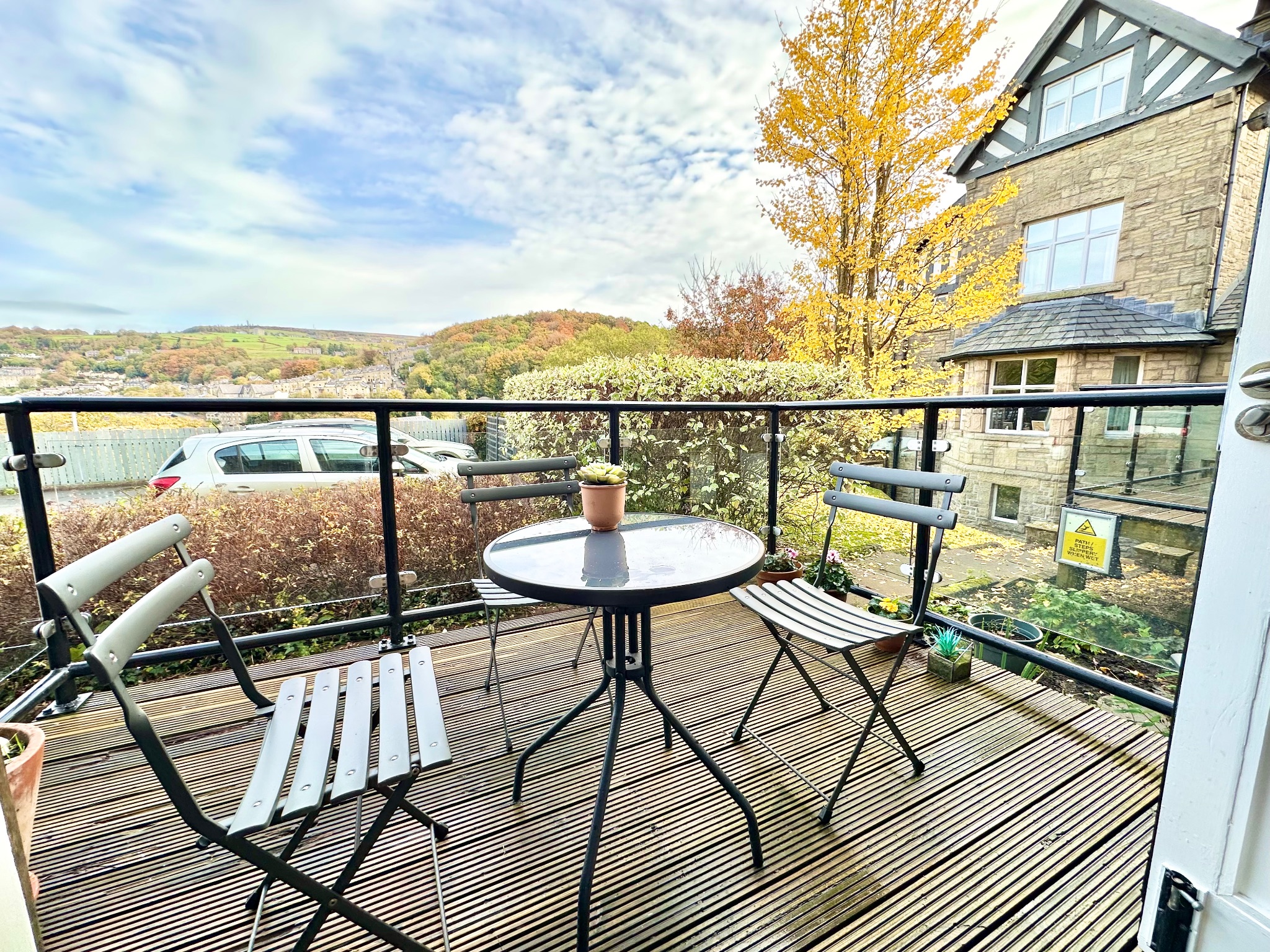 2 bedroom apartment flat/apartment SSTC in Hebden Bridge - Photograph 3.