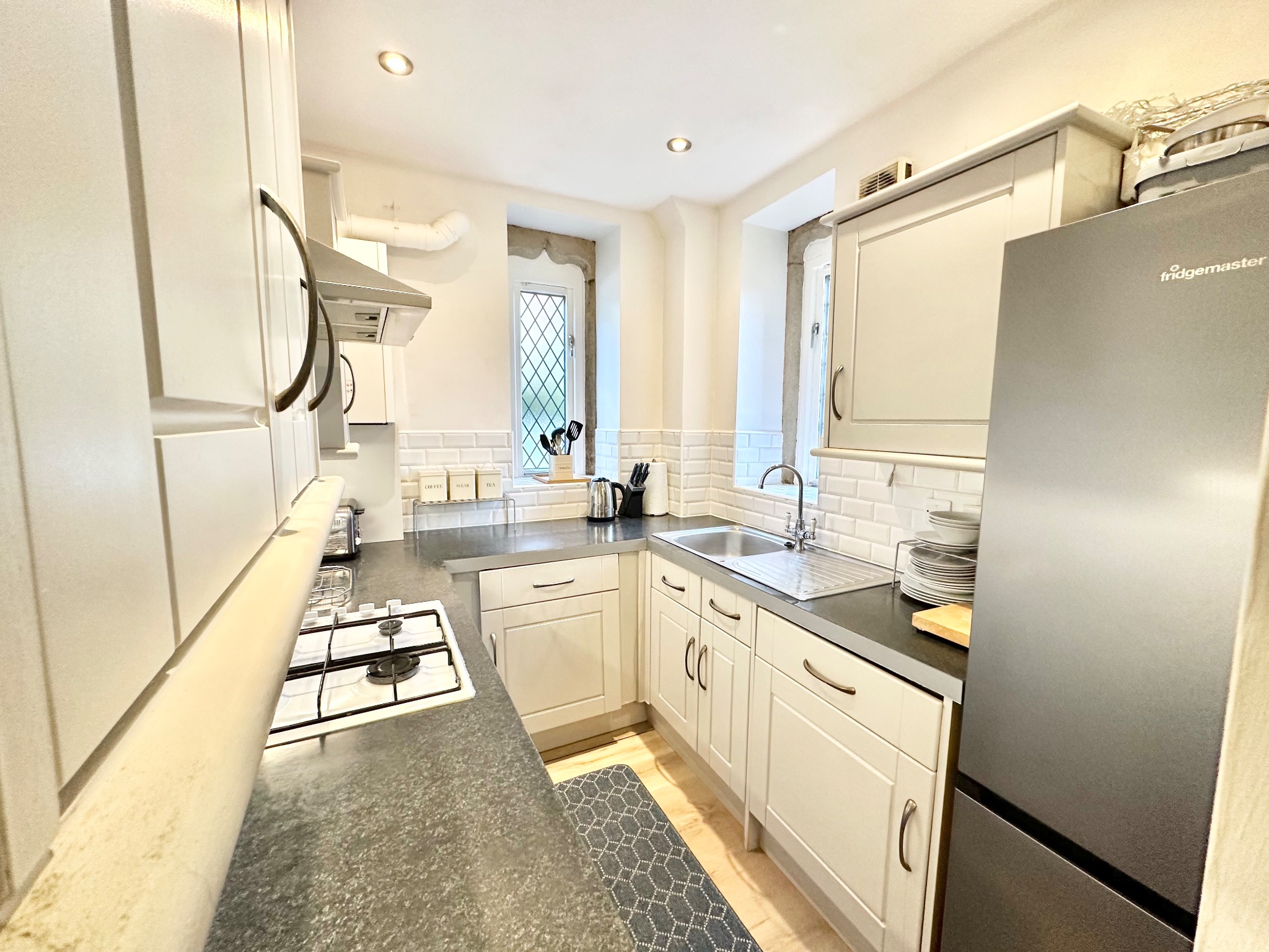 2 bedroom apartment flat/apartment SSTC in Hebden Bridge - Photograph 4.