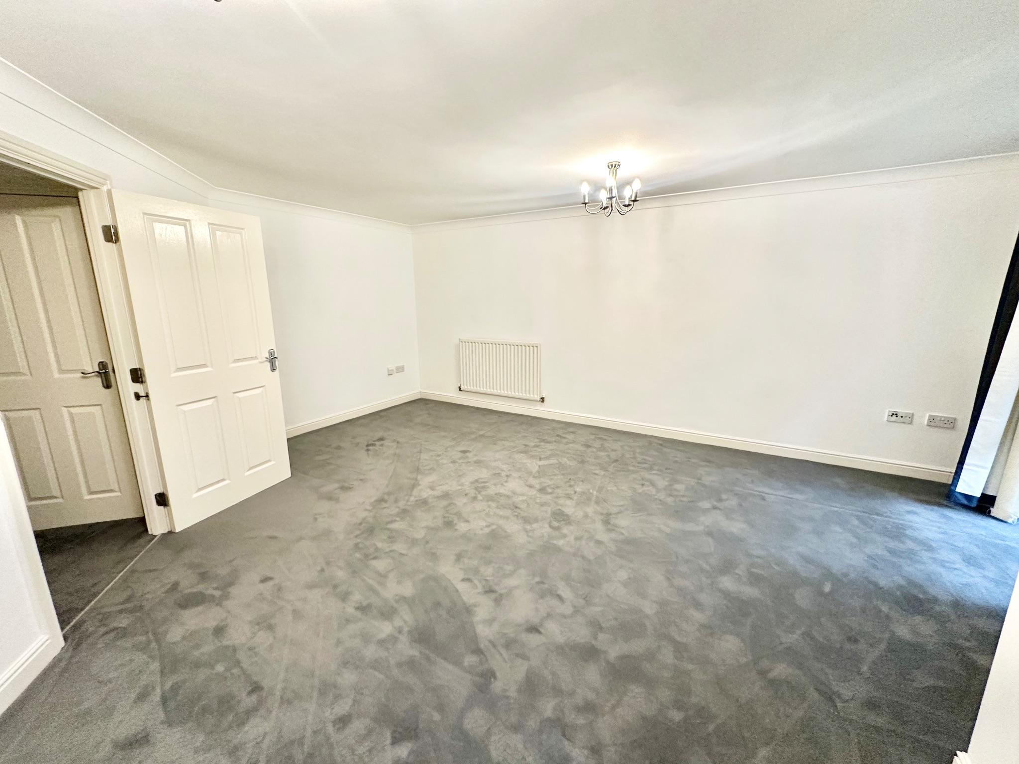 2 bedroom ground floor flat/apartment SSTC in Hebden Bridge - Photograph 4.
