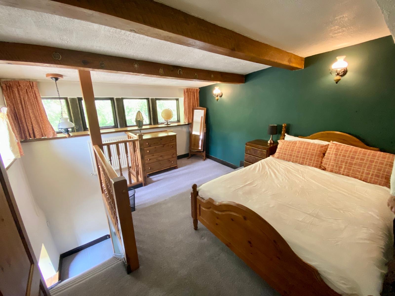 4 bedroom detached house SSTC in Todmorden - Photograph 52.