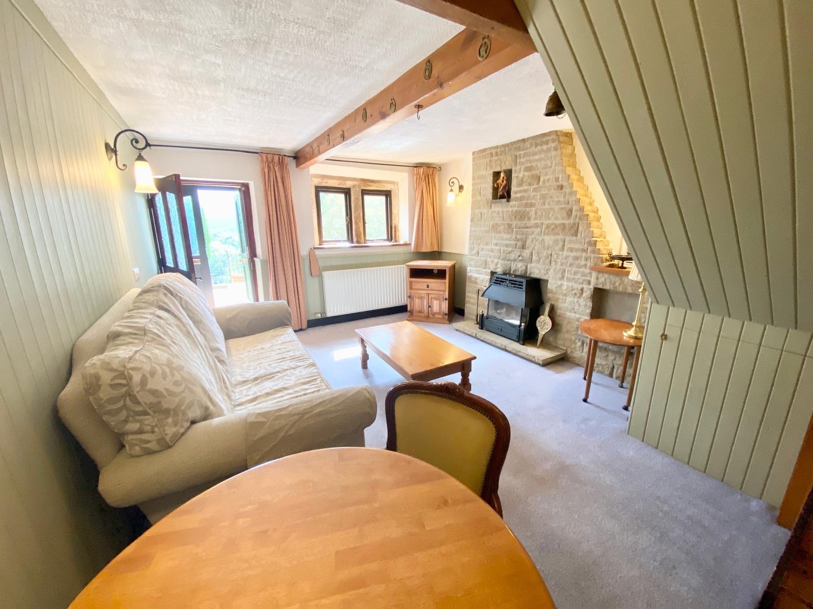 4 bedroom detached house SSTC in Todmorden - Photograph 67.