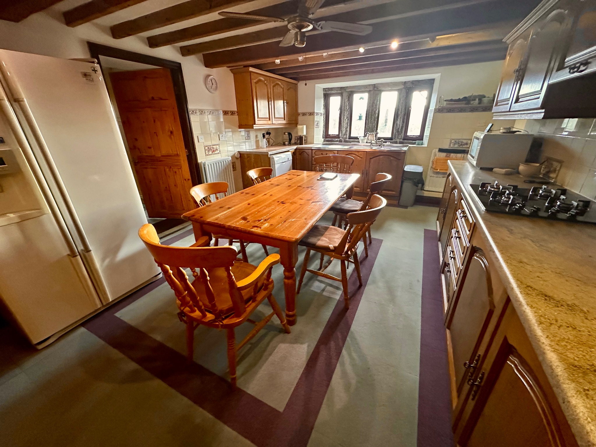 4 bedroom detached house SSTC in Todmorden - Photograph 11.