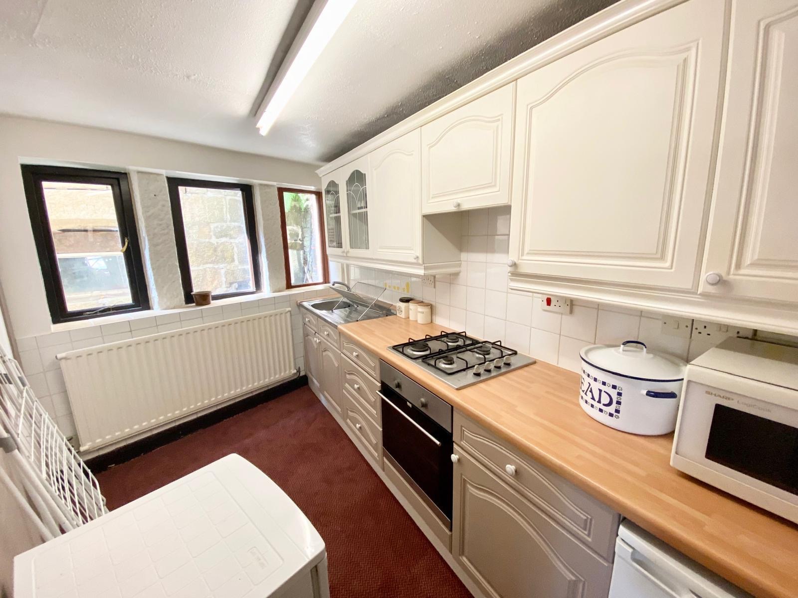 4 bedroom detached house SSTC in Todmorden - Photograph 63.