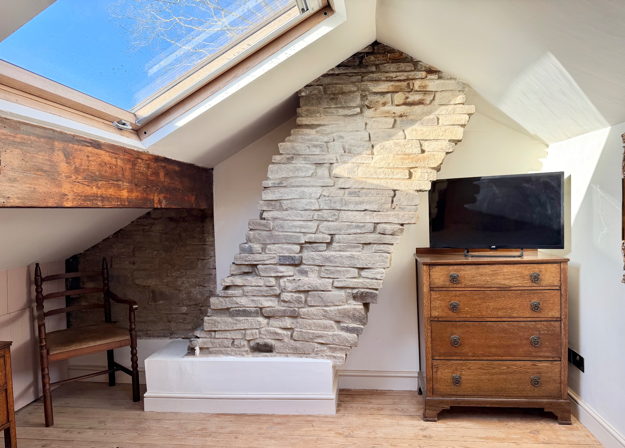 3 bedroom mid terraced house SSTC in Hebden Bridge - Photograph 26.
