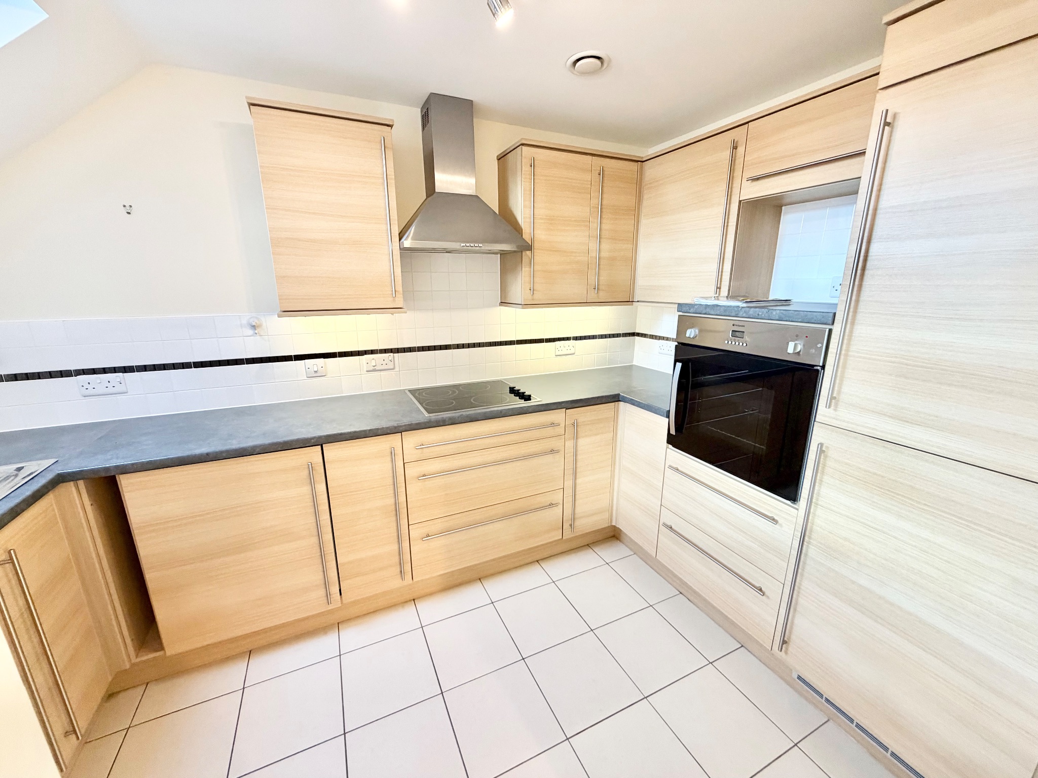 2 bedroom apartment flat/apartment SSTC in Hebden Bridge - Photograph 8.