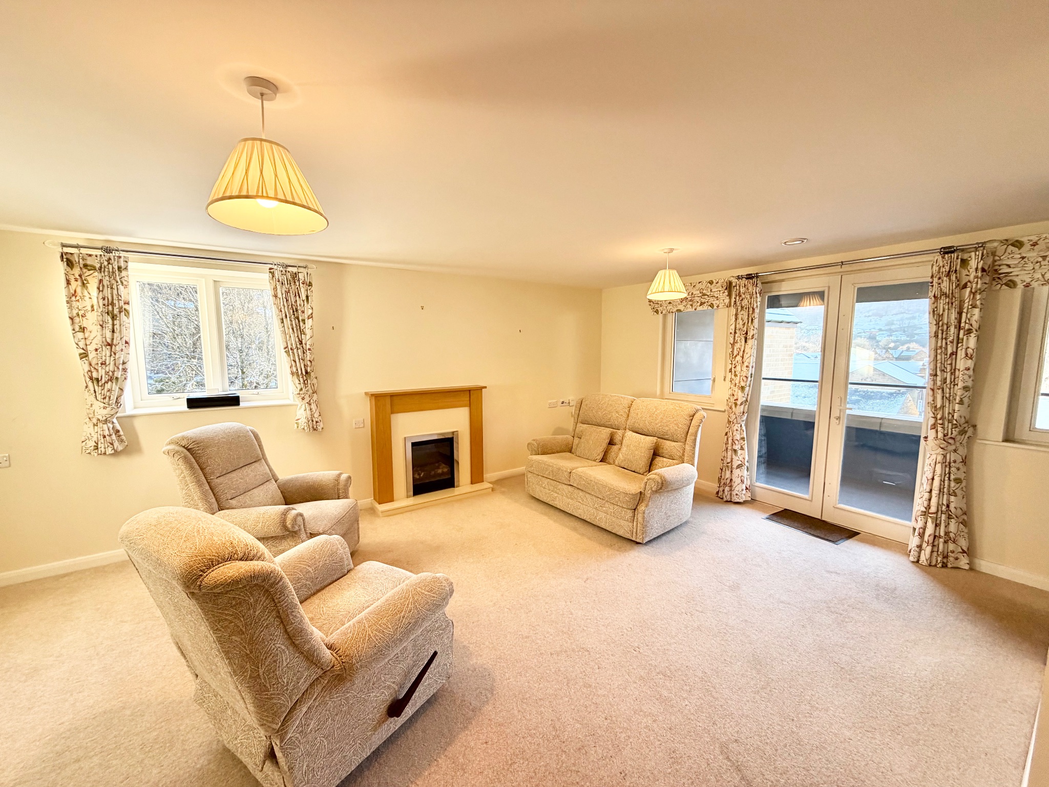 2 bedroom apartment flat/apartment SSTC in Hebden Bridge - Photograph 6.