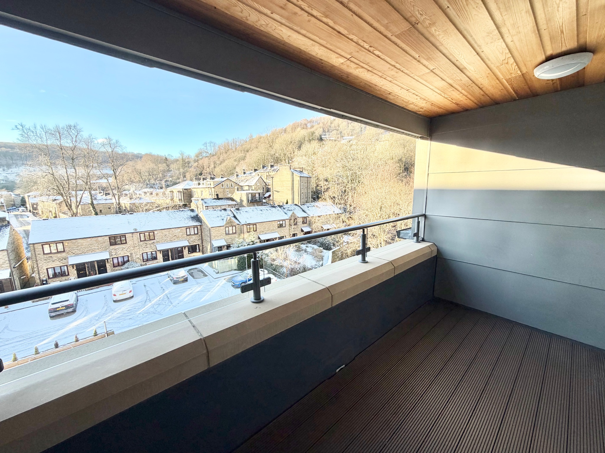 2 bedroom apartment flat/apartment SSTC in Hebden Bridge - Photograph 10.