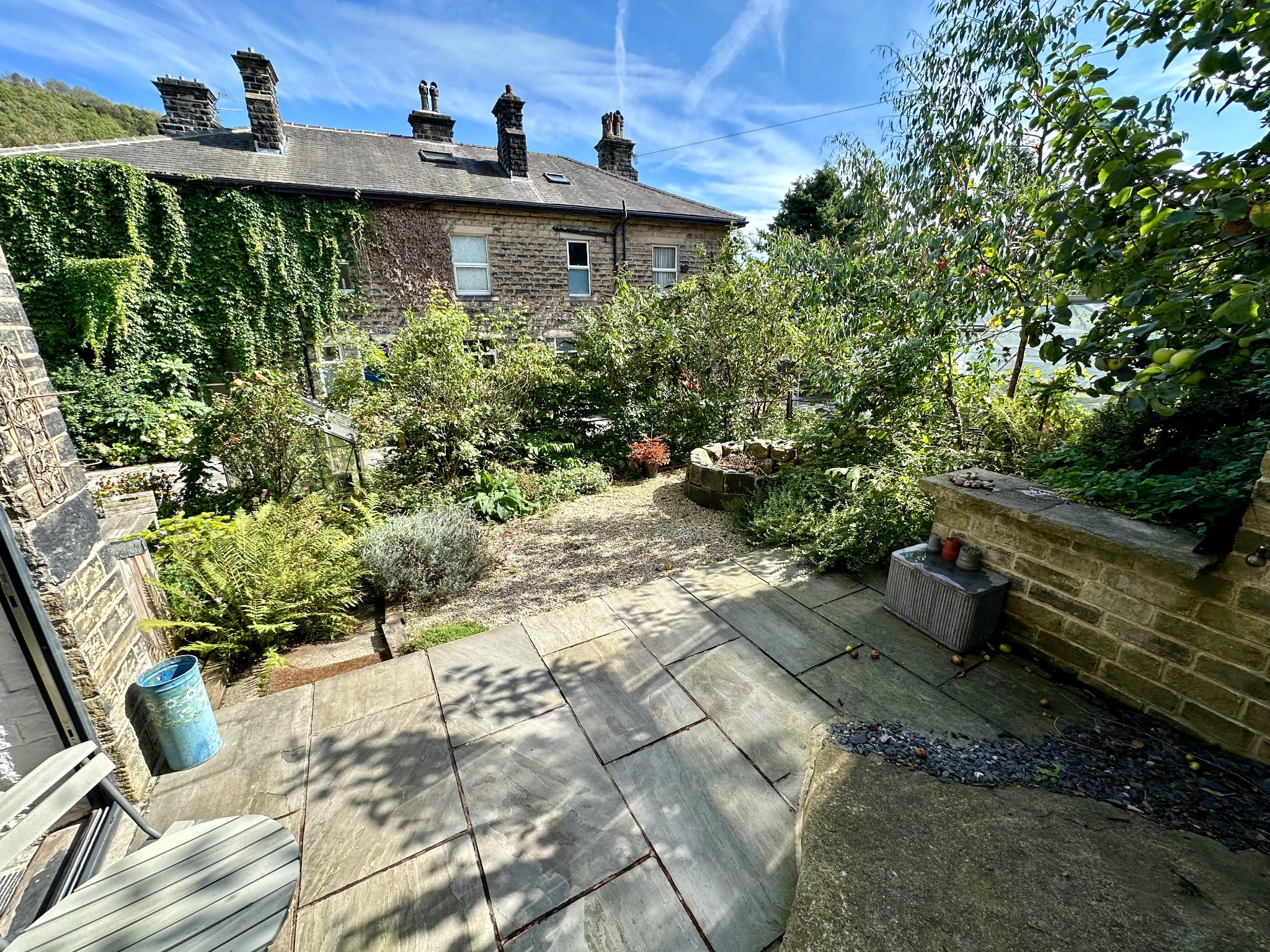 2 bedroom end terraced house For Sale in Hebden Bridge - Photograph 2.