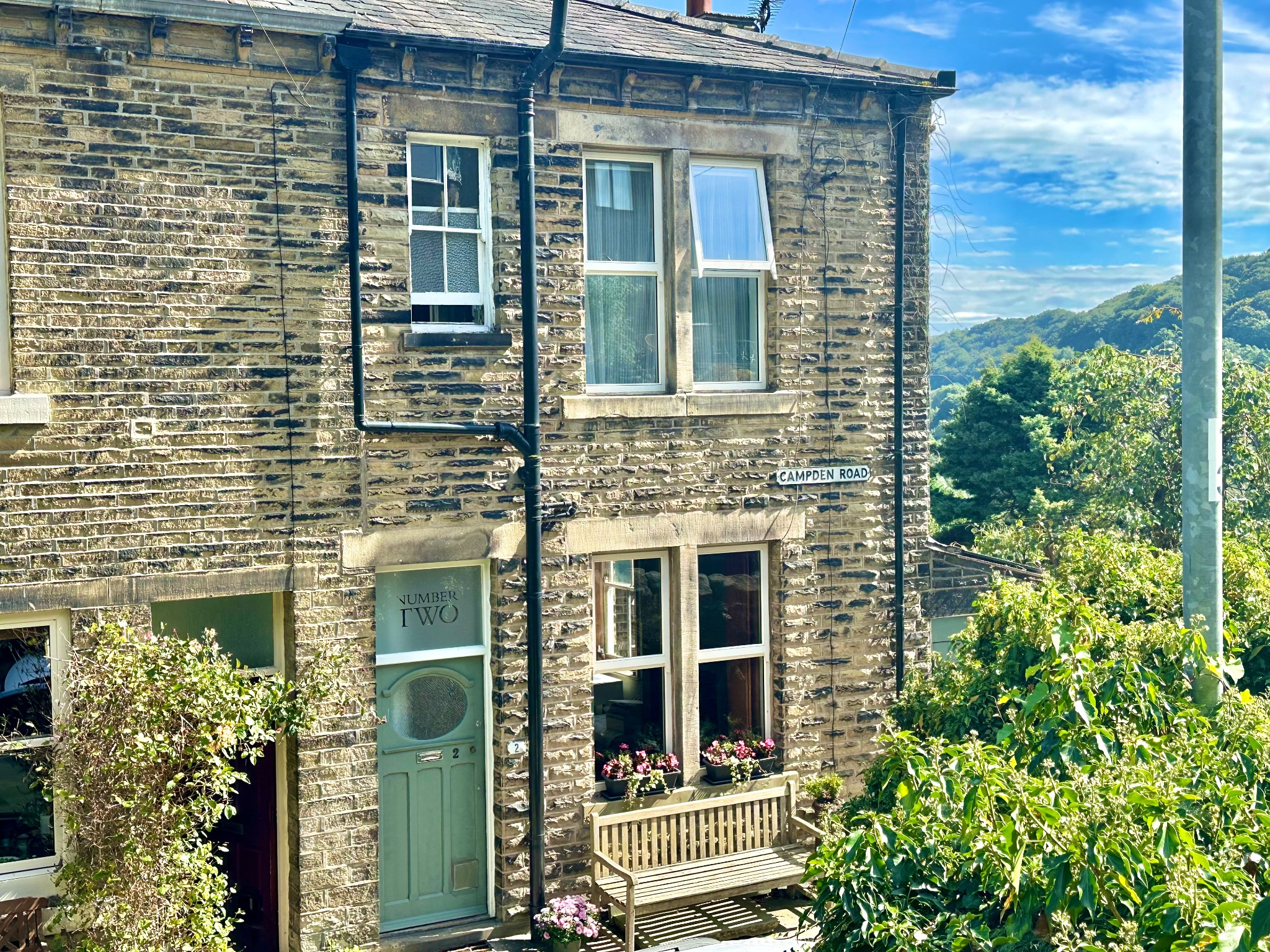 2 bedroom end terraced house For Sale in Hebden Bridge - Photograph 1.