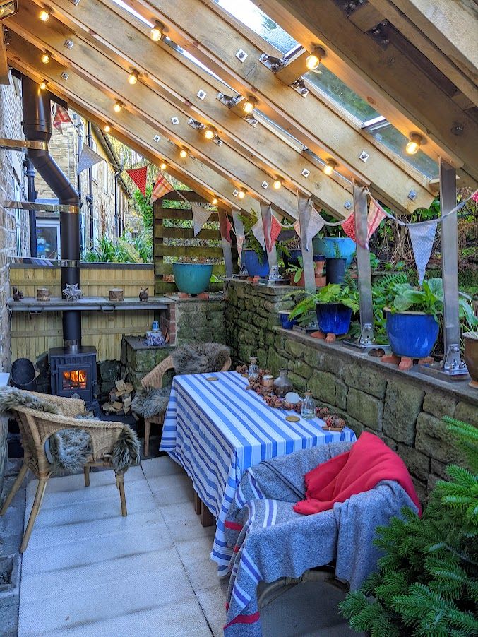 3 bedroom semi-detached house SSTC in Hebden Bridge - Covered Canopy Area.