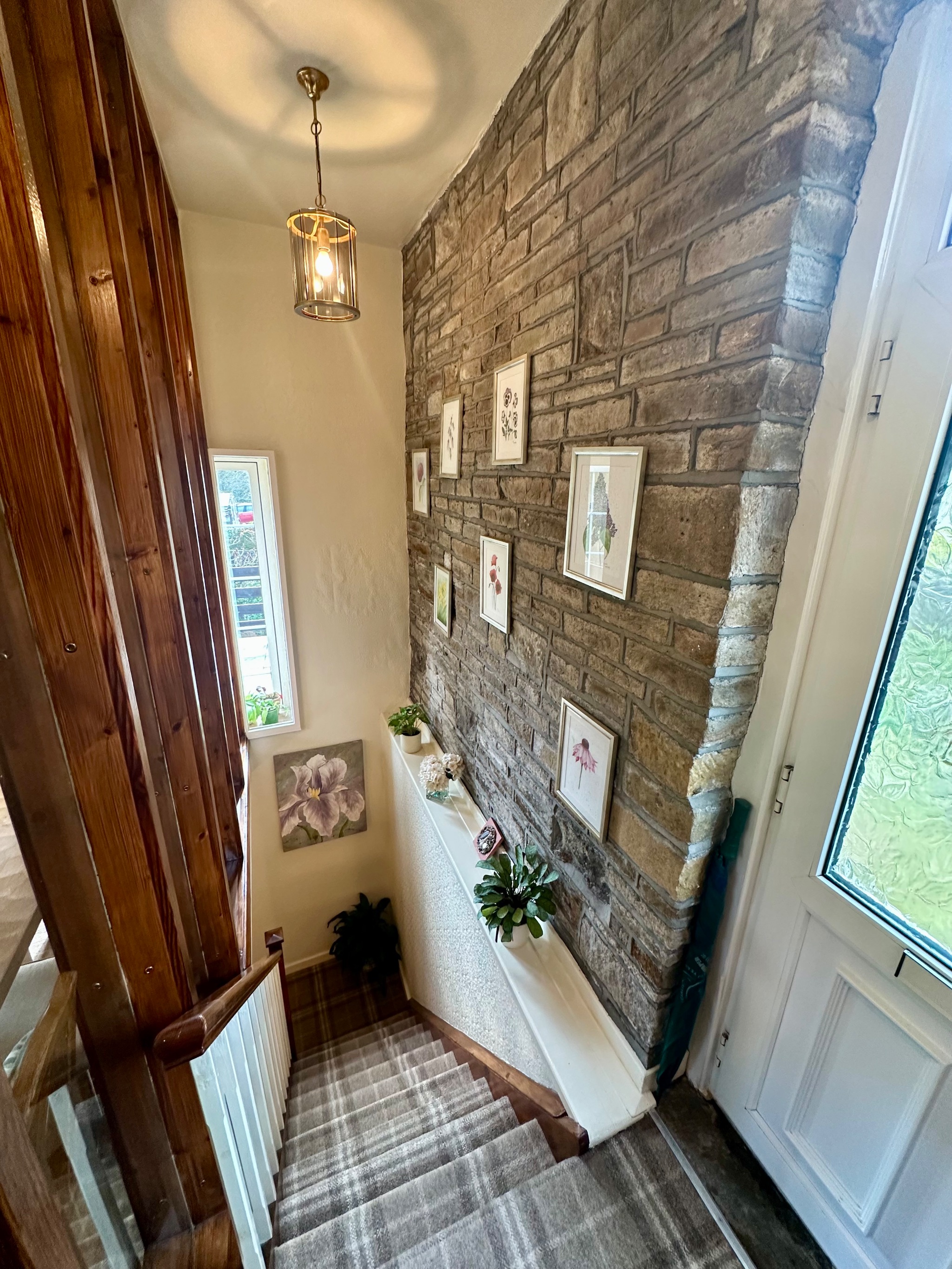3 bedroom detached house SSTC in Halifax - Photograph 14.