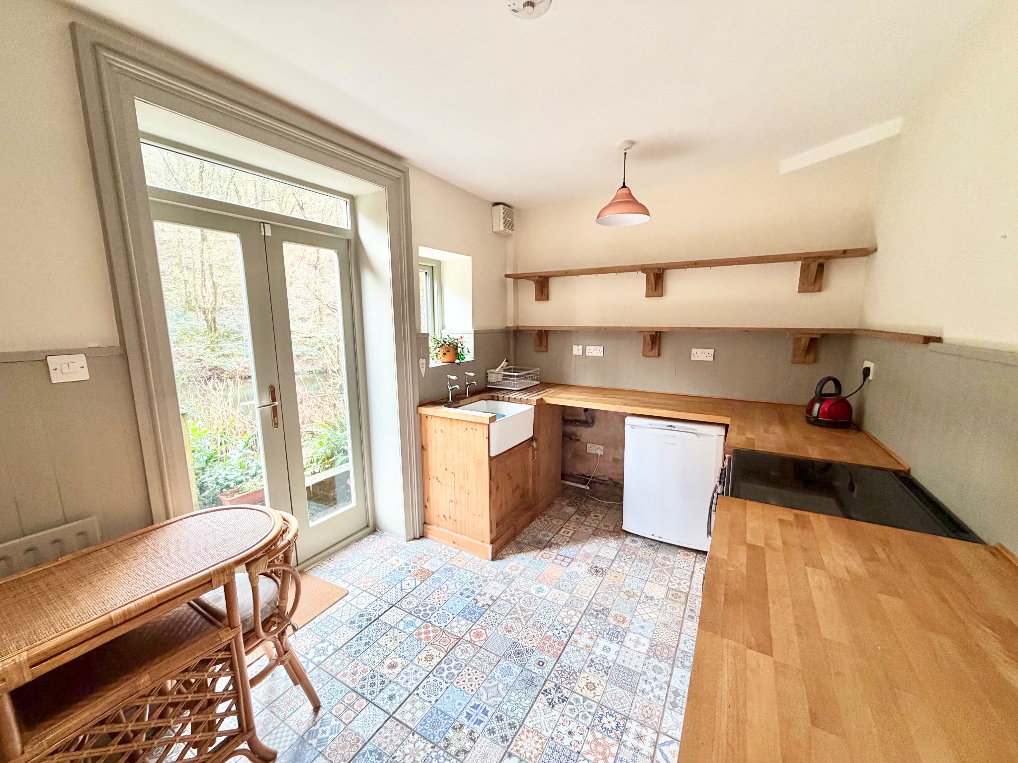 2 bedroom mid terraced house SSTC in Hebden Bridge - Photograph 5.