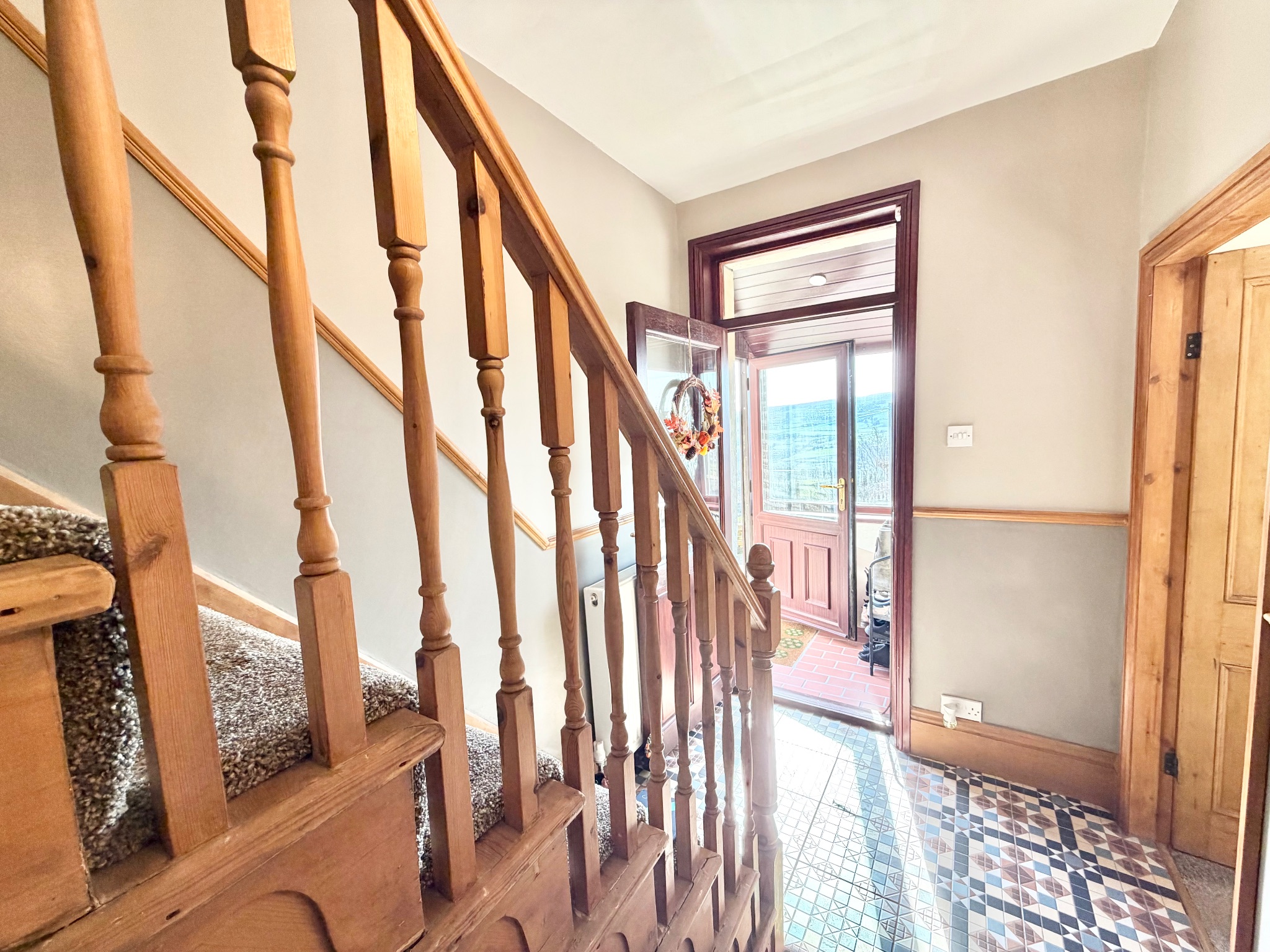 4 bedroom end terraced house SSTC in Halifax - Photograph 6.