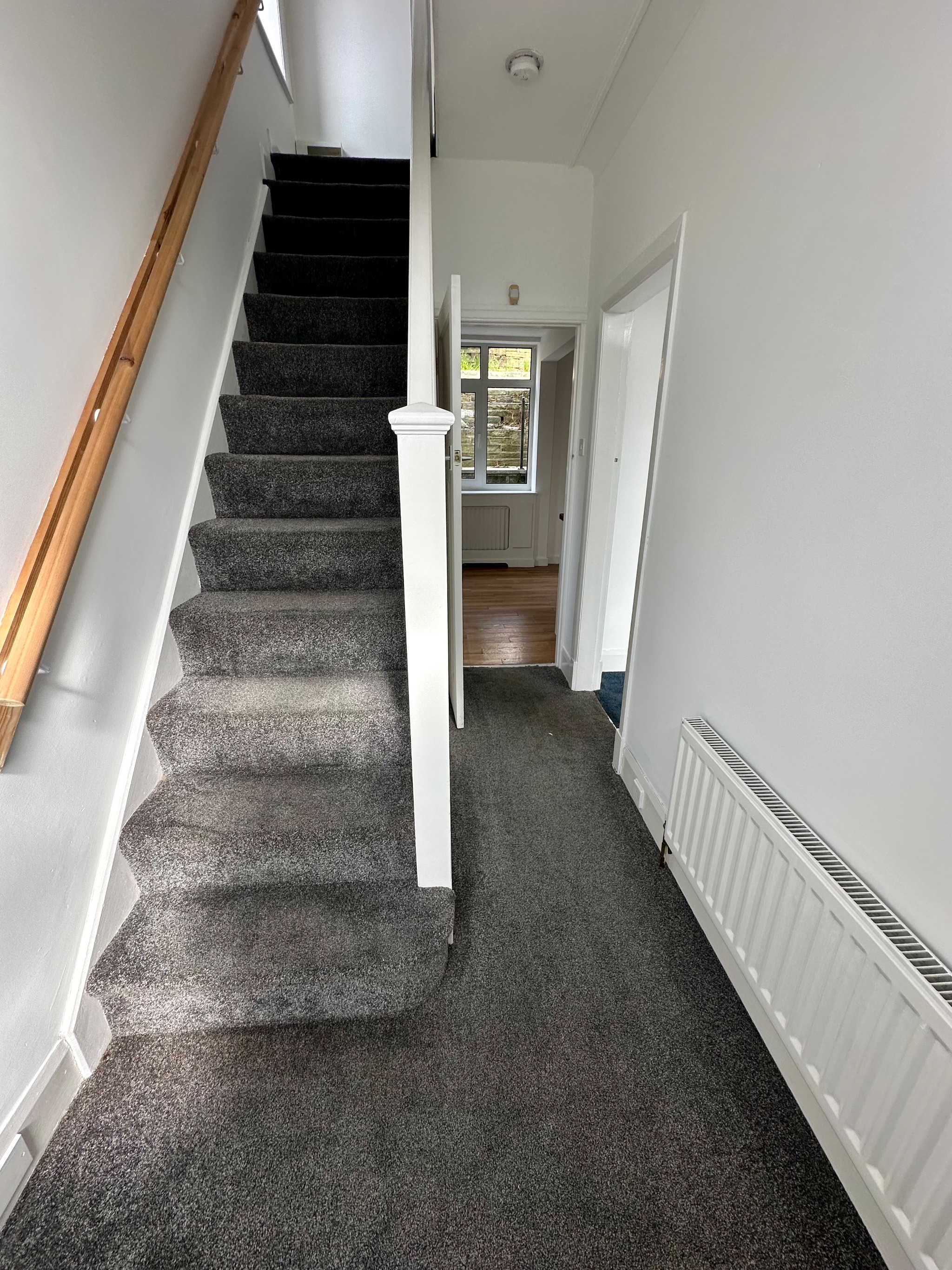 3 bedroom semi-detached house SSTC in Todmorden - Photograph 12.