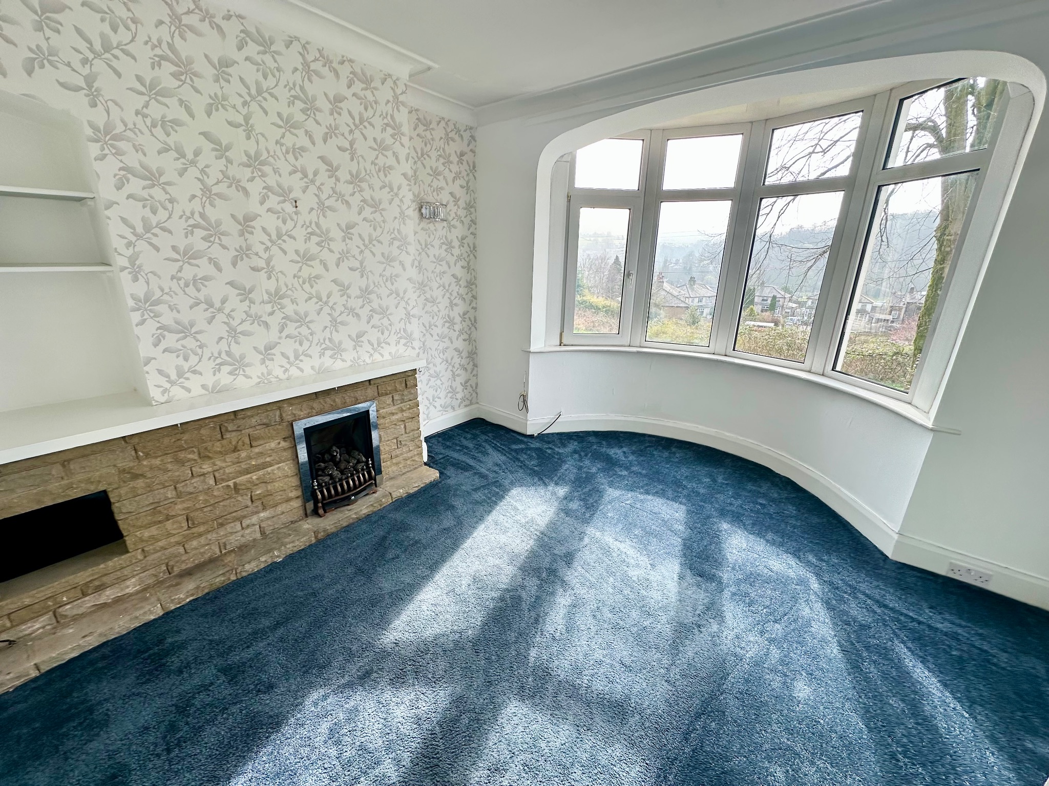 3 bedroom semi-detached house SSTC in Todmorden - Photograph 9.