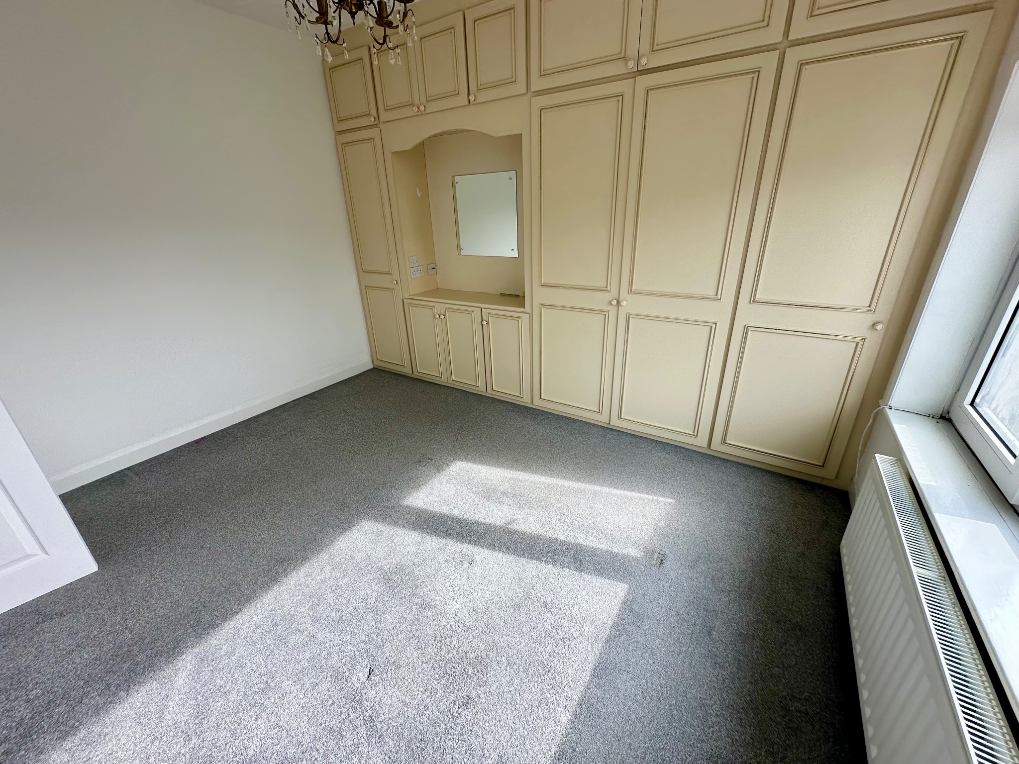 3 bedroom semi-detached house SSTC in Todmorden - Photograph 21.