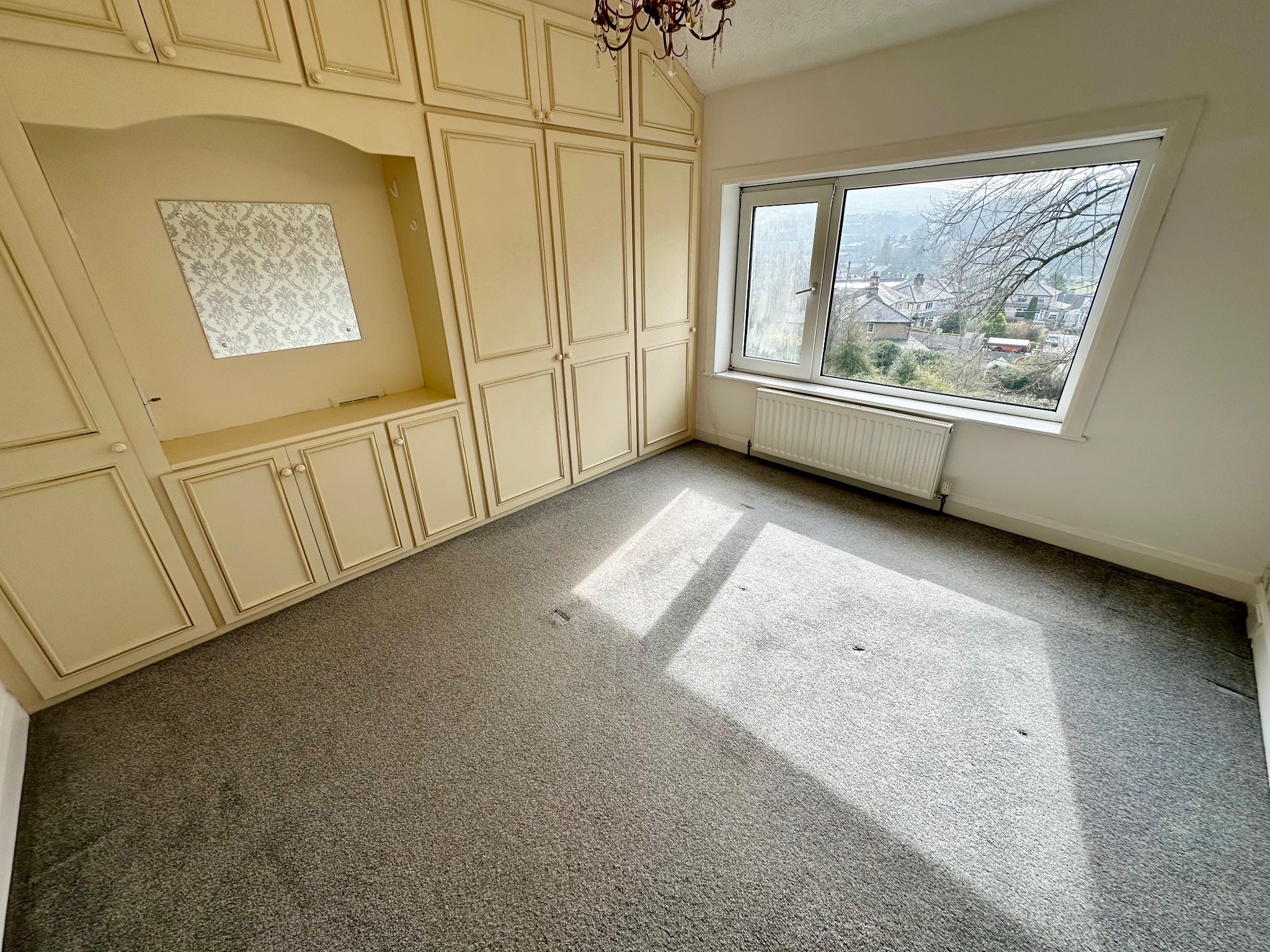 3 bedroom semi-detached house SSTC in Todmorden - Photograph 19.