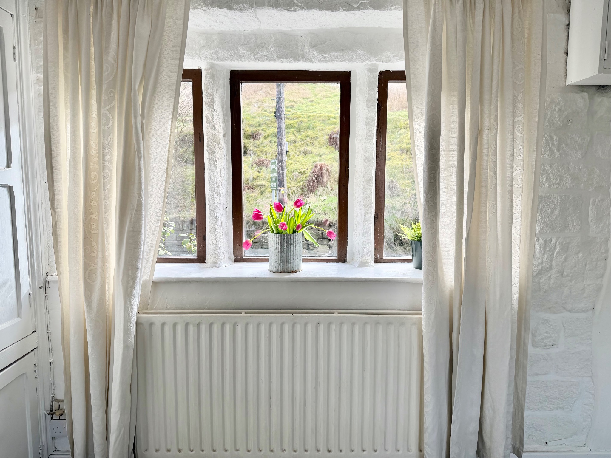 1 bedroom mid terraced house For Sale in Hebden Bridge - Photograph 12.