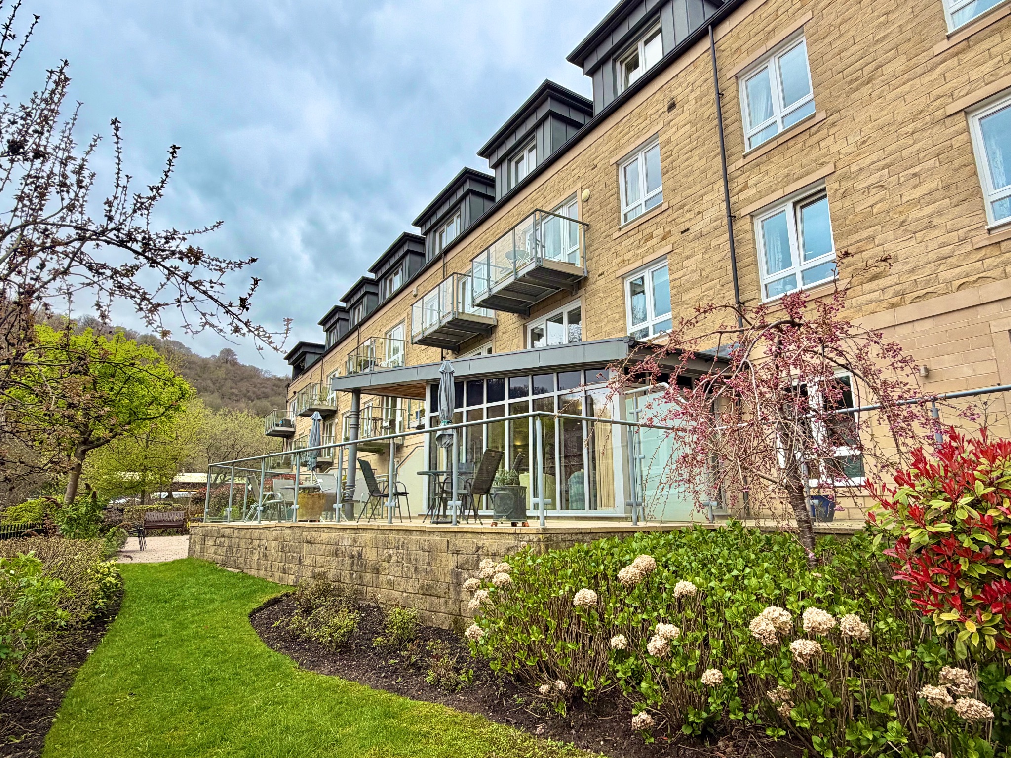 2 bedroom apartment flat/apartment For Sale in Hebden Bridge - Photograph 24.