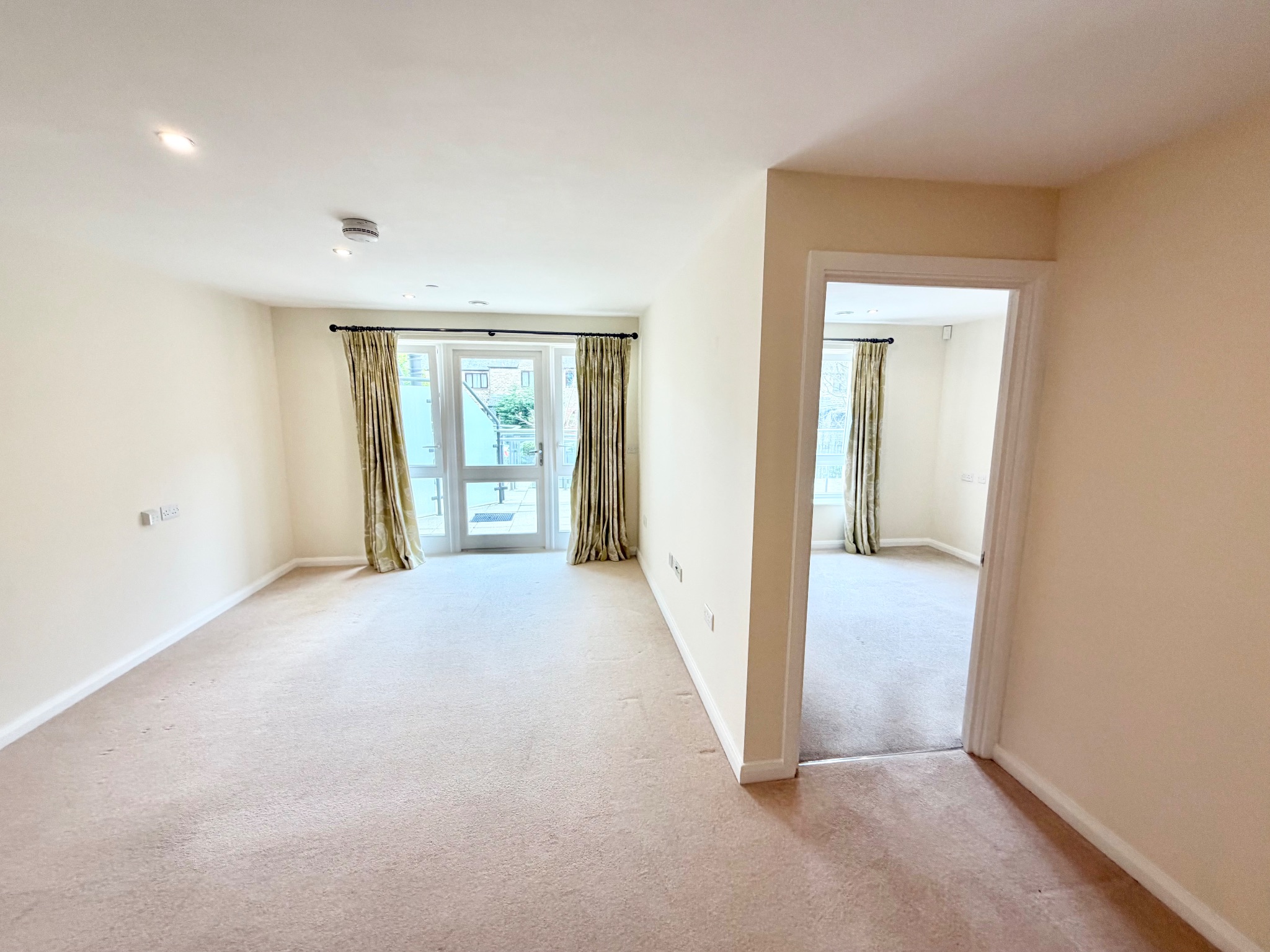 2 bedroom apartment flat/apartment For Sale in Hebden Bridge - Photograph 11.