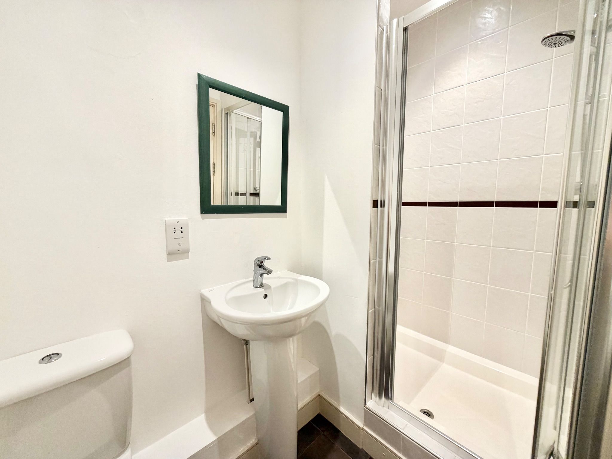 3 bedroom duplex flat/apartment Let Agreed in Todmorden - Photograph 15.