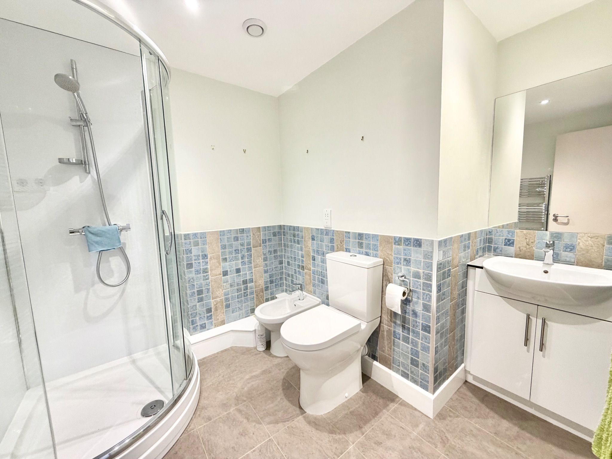 3 bedroom duplex flat/apartment Let Agreed in Todmorden - Photograph 17.