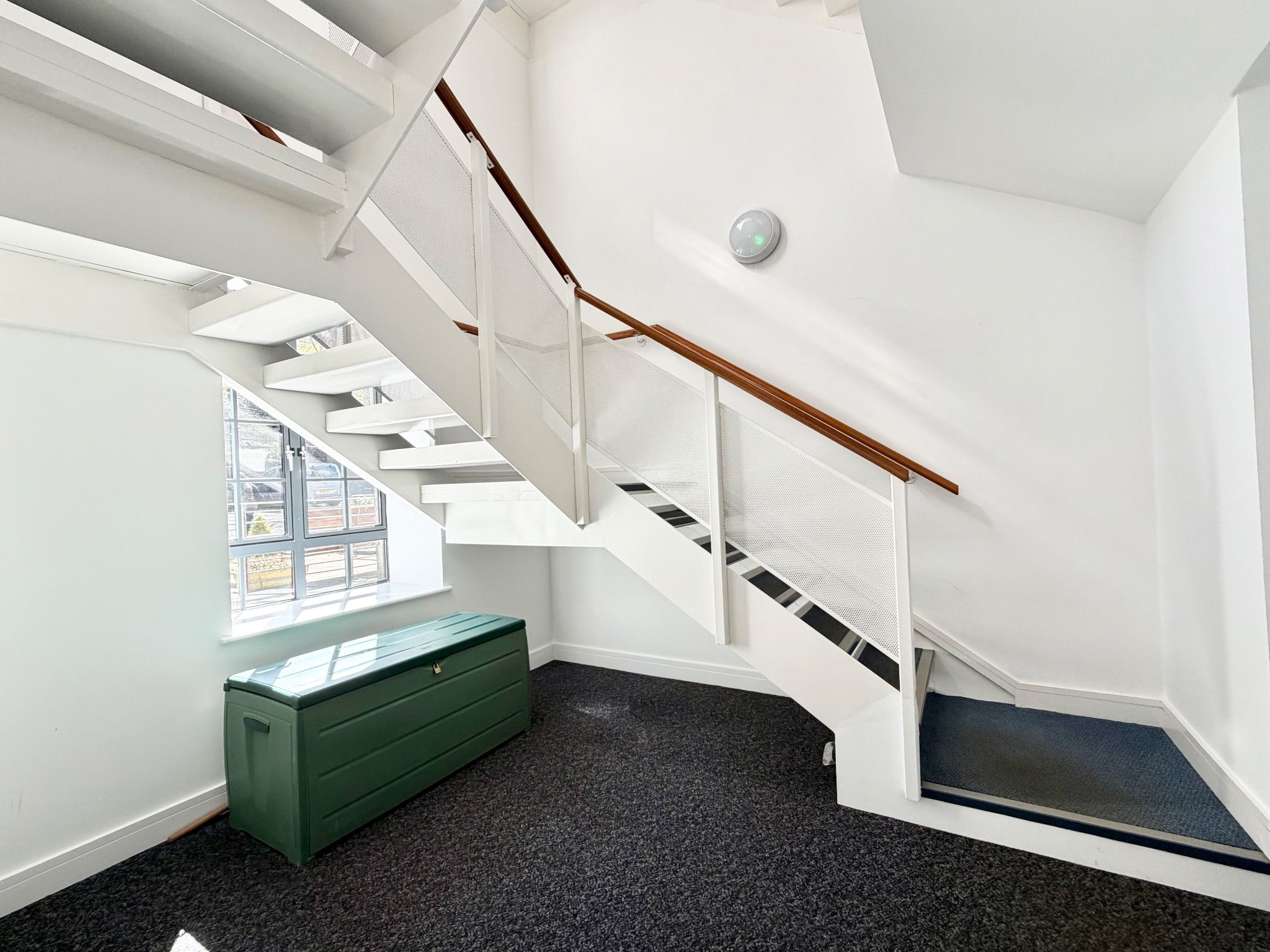 3 bedroom duplex flat/apartment Let Agreed in Todmorden - Photograph 12.