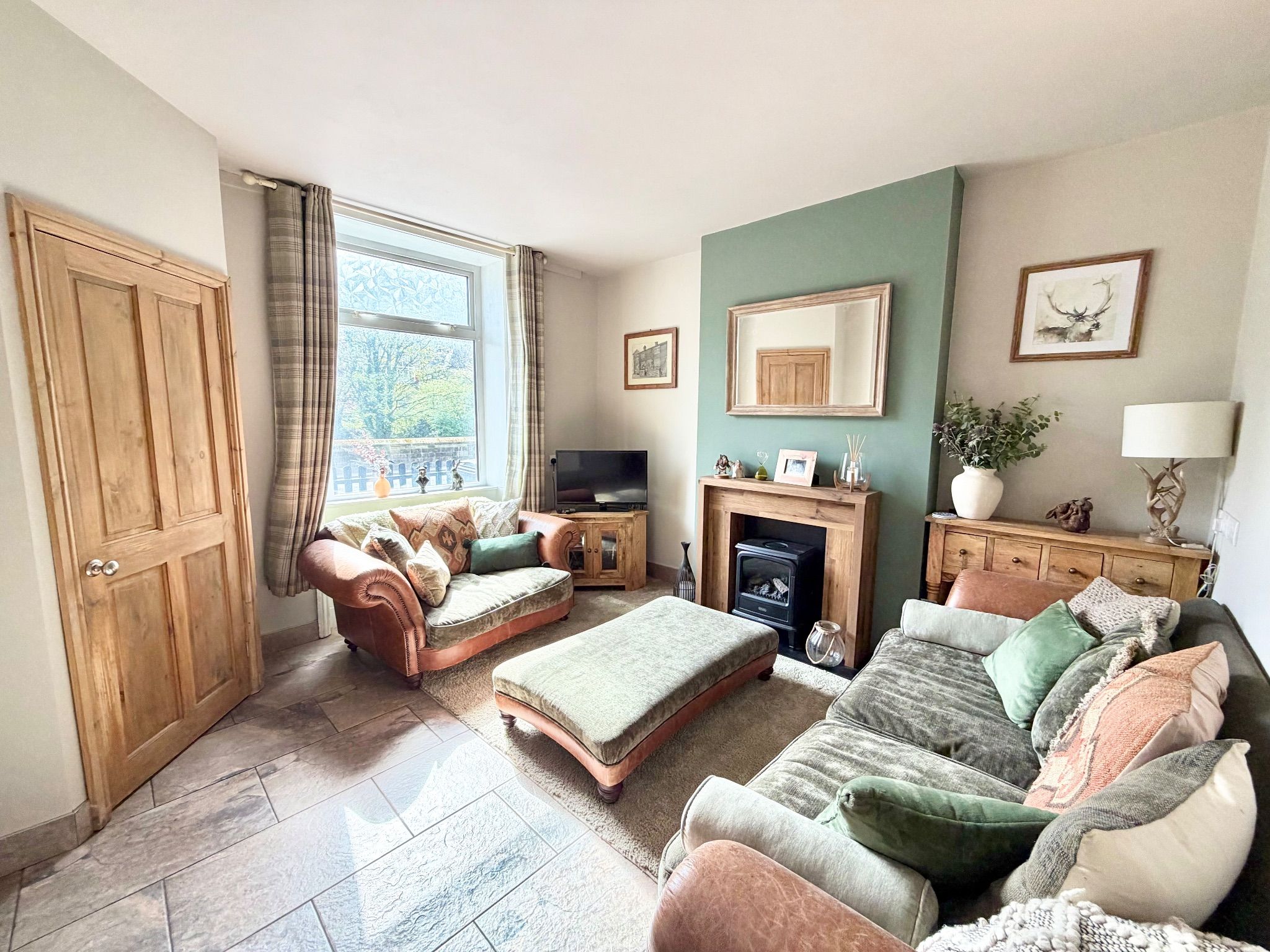 3 bedroom mid terraced house For Sale in Hebden Bridge - Photograph 10.