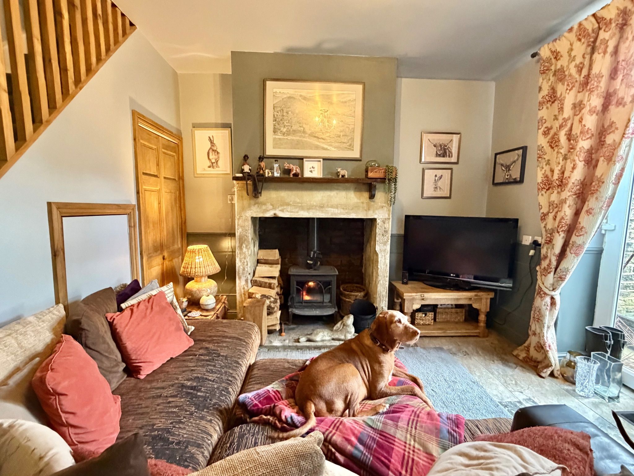 3 bedroom mid terraced house For Sale in Hebden Bridge - Photograph 6.