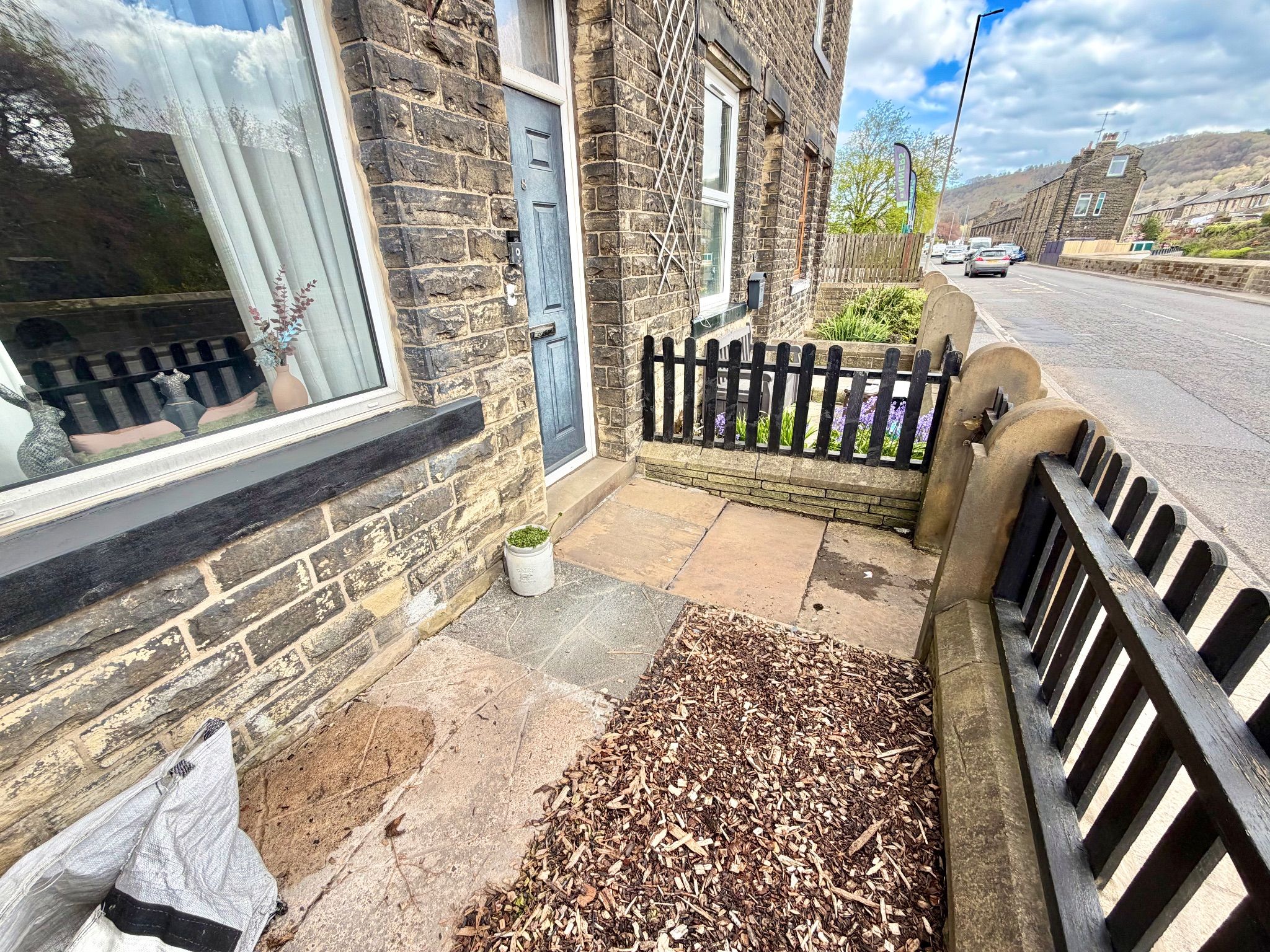 3 bedroom mid terraced house For Sale in Hebden Bridge - Photograph 2.
