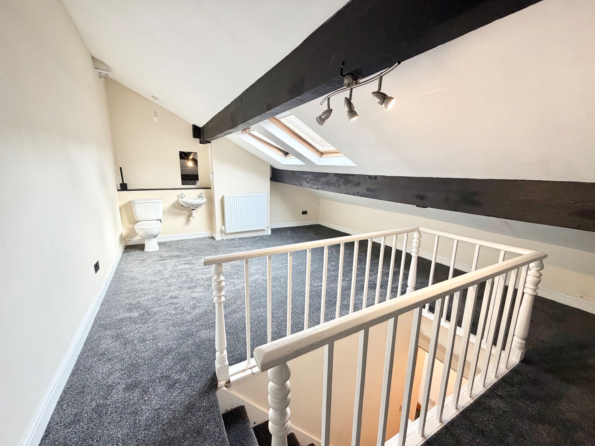 3 bedroom end terraced house To Let in Todmorden - Photograph 8.