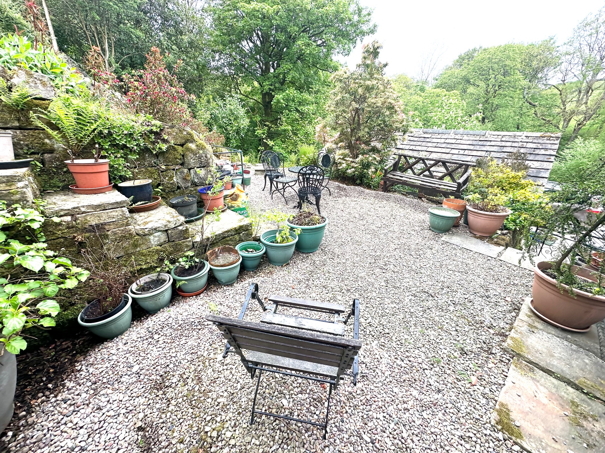 5 bedroom detached house For Sale in Todmorden - Photograph 16.