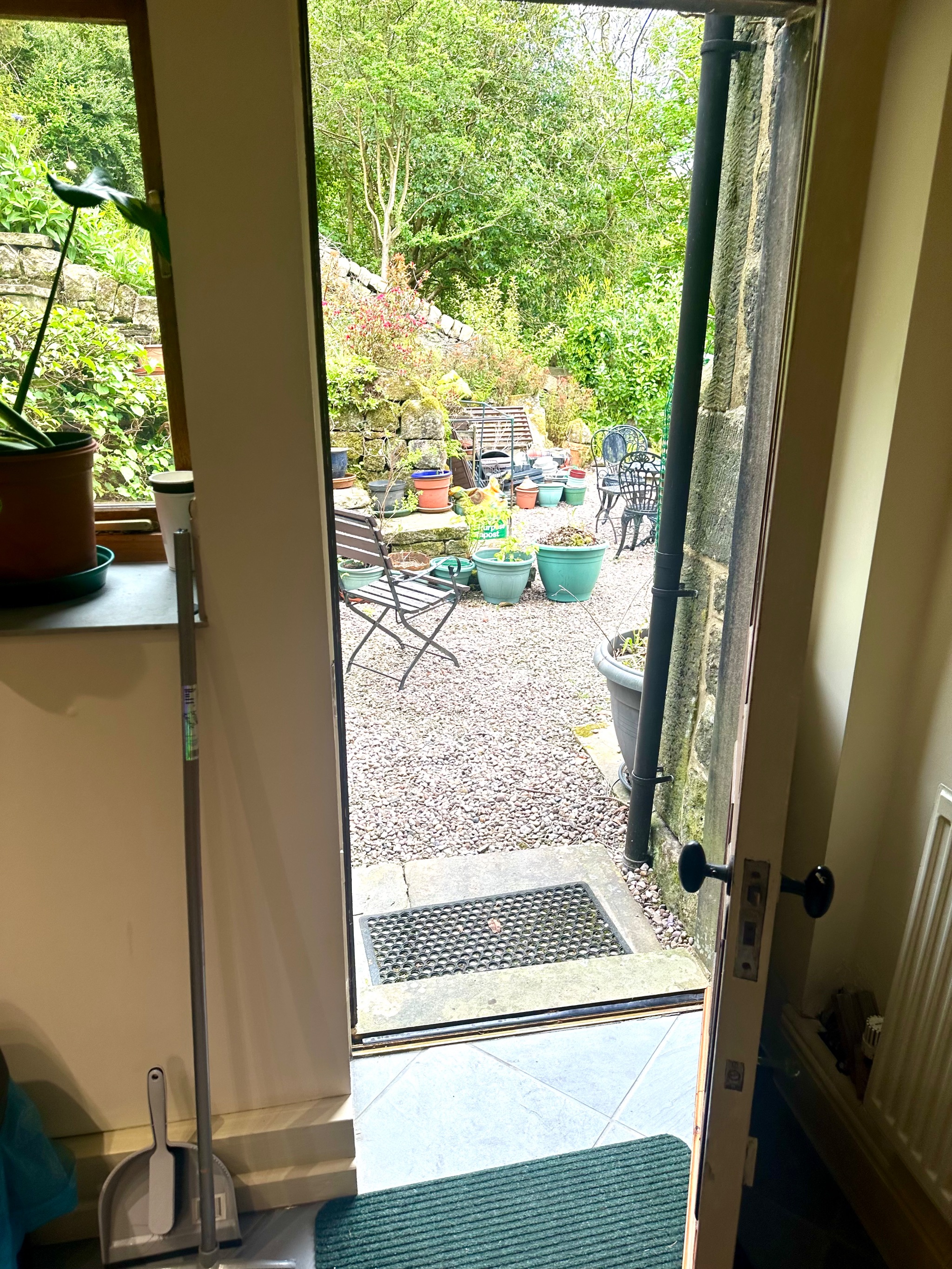 5 bedroom detached house For Sale in Todmorden - Photograph 11.