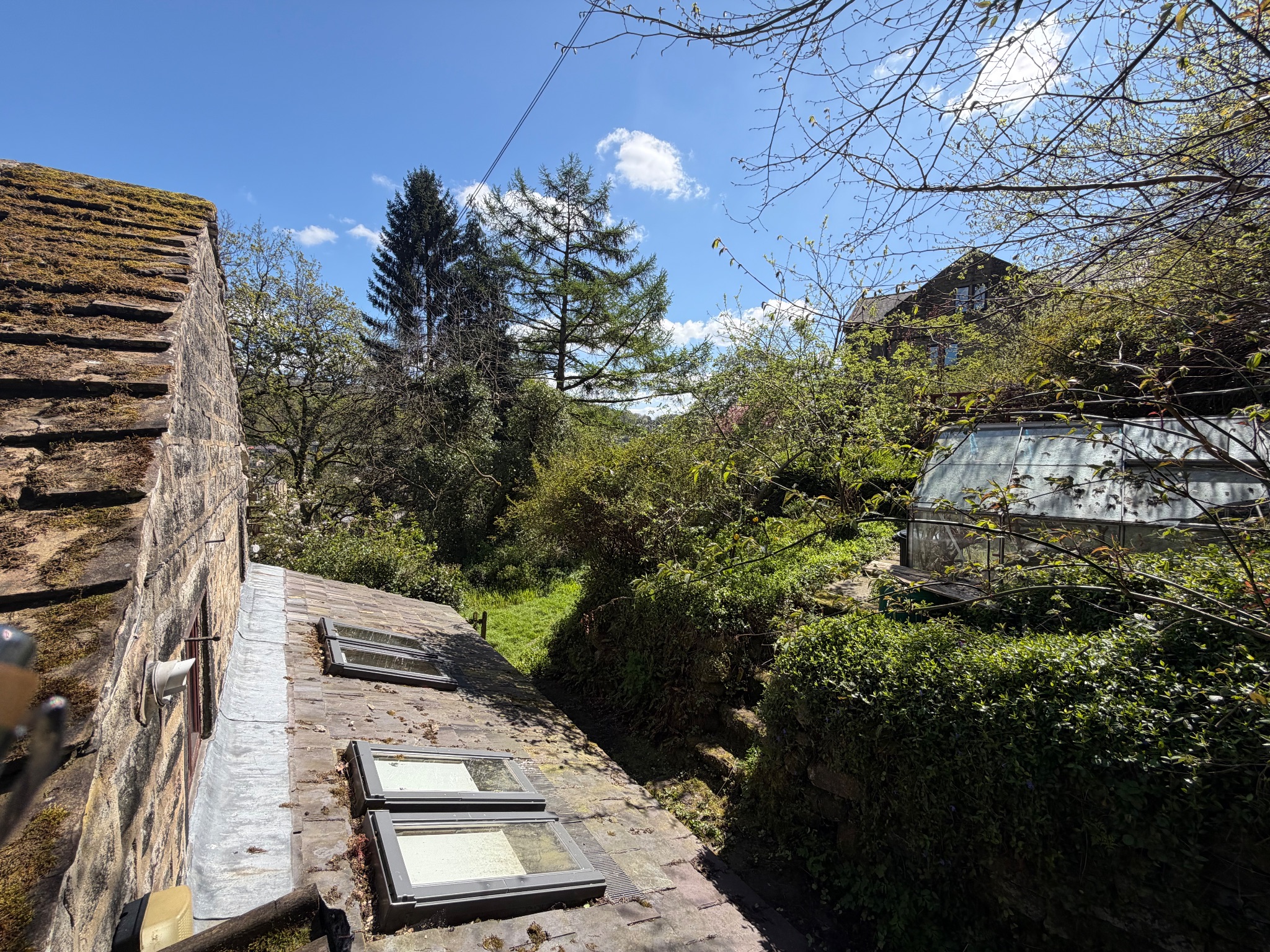 2 bedroom end terraced house For Sale in Hebden Bridge - Photograph 6.