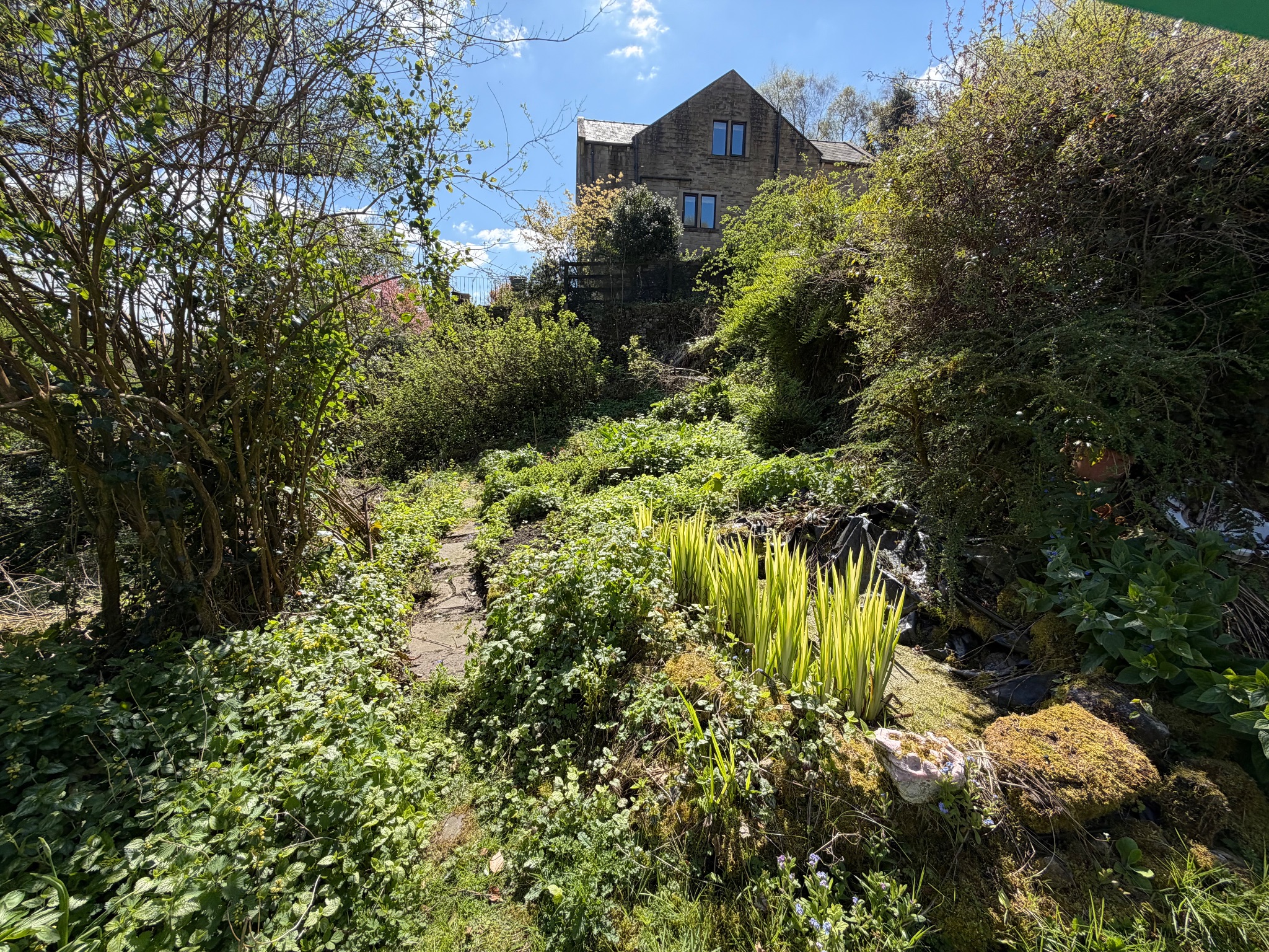2 bedroom end terraced house For Sale in Hebden Bridge - Photograph 4.