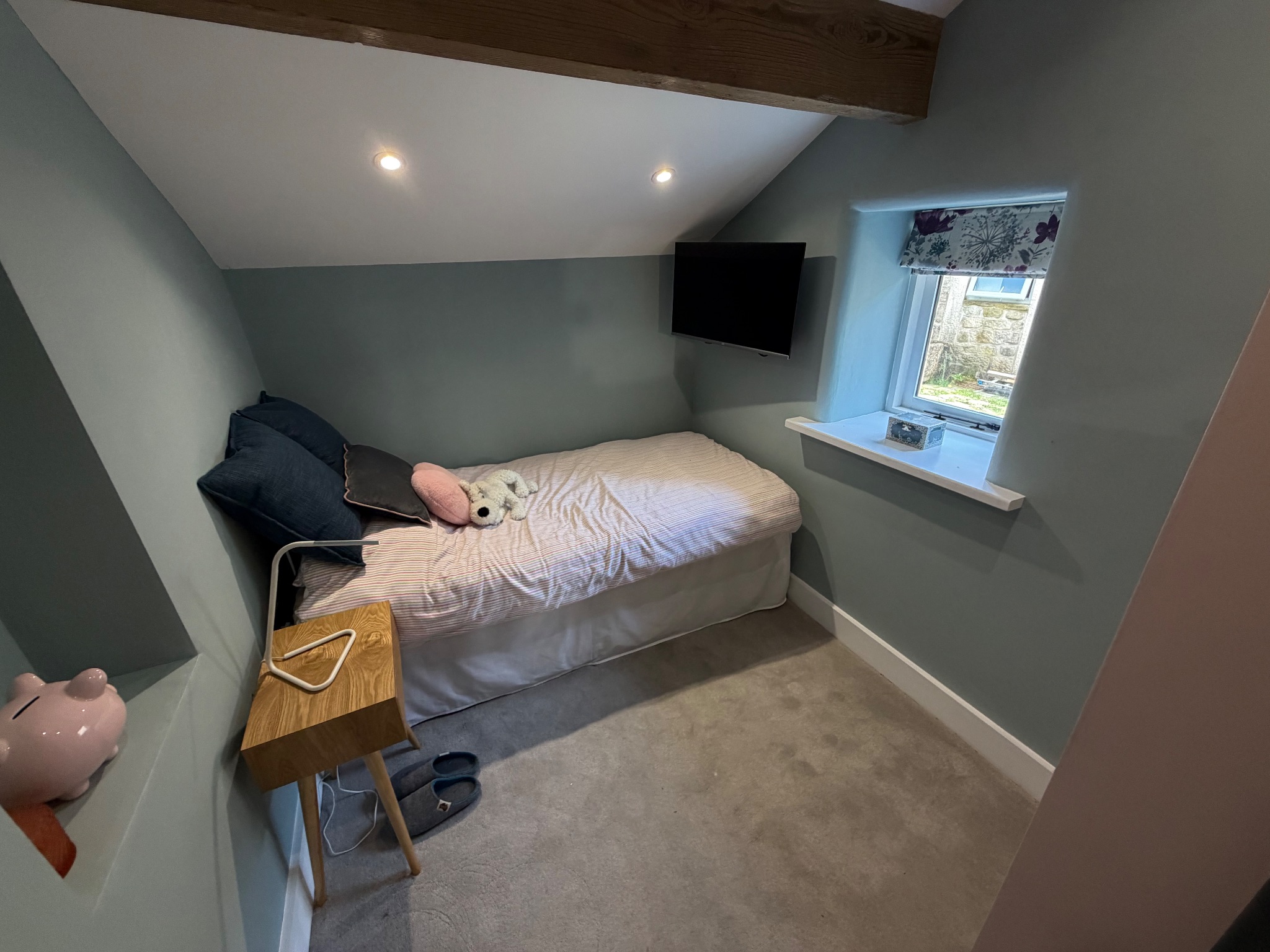 3 bedroom semi-detached house For Sale in Hebden Bridge - Photograph 15.