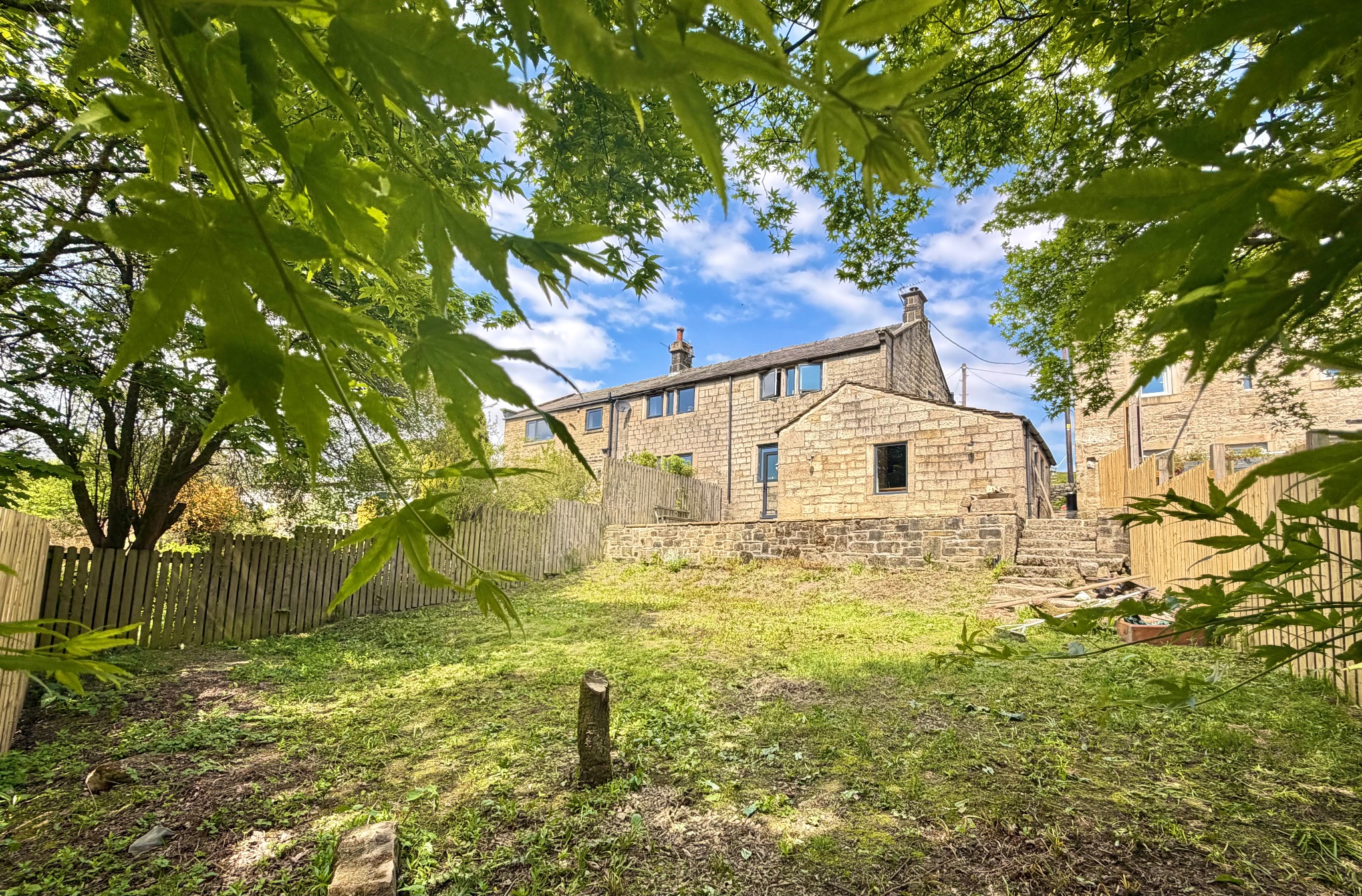 3 bedroom semi-detached house For Sale in Hebden Bridge - Property photograph.