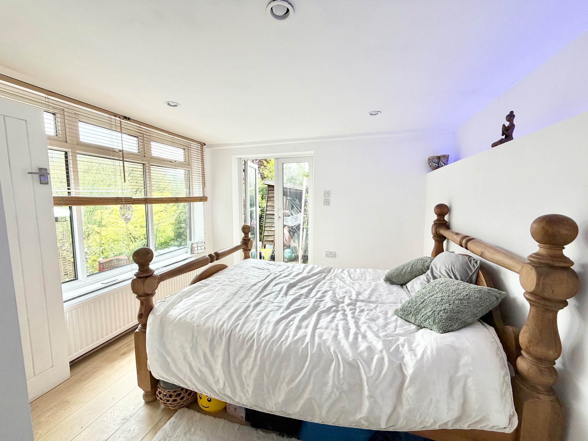 3 bedroom mid terraced house For Sale in Hebden Bridge - Photograph 12.