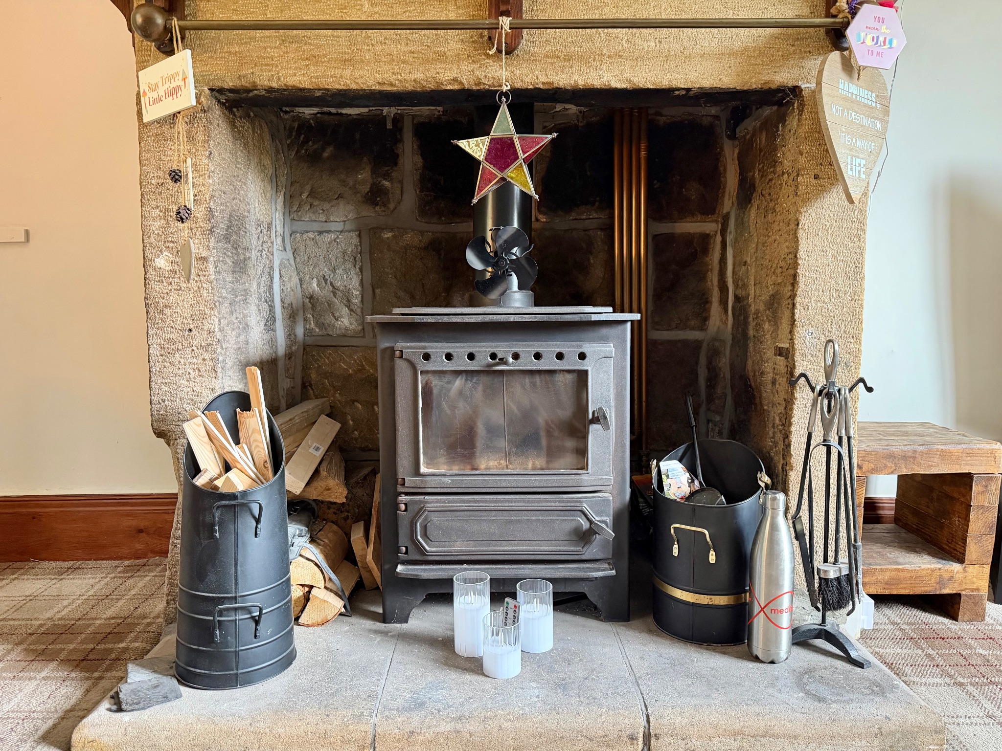 3 bedroom mid terraced house For Sale in Hebden Bridge - Photograph 4.