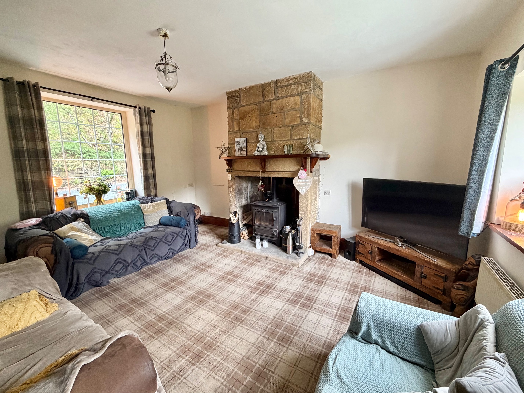 3 bedroom mid terraced house For Sale in Hebden Bridge - Property photograph.
