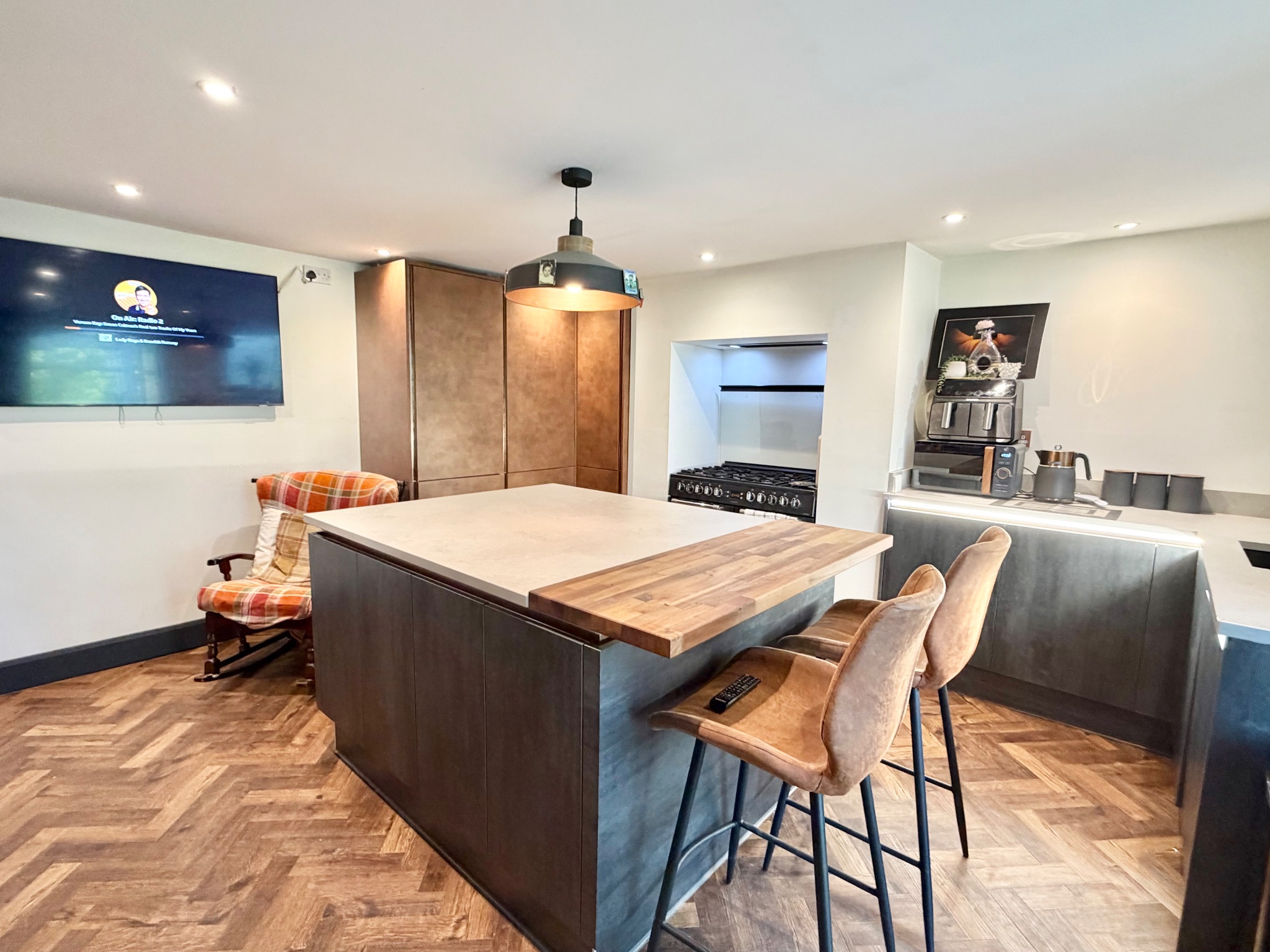 3 bedroom mid terraced house For Sale in Hebden Bridge - Photograph 5.